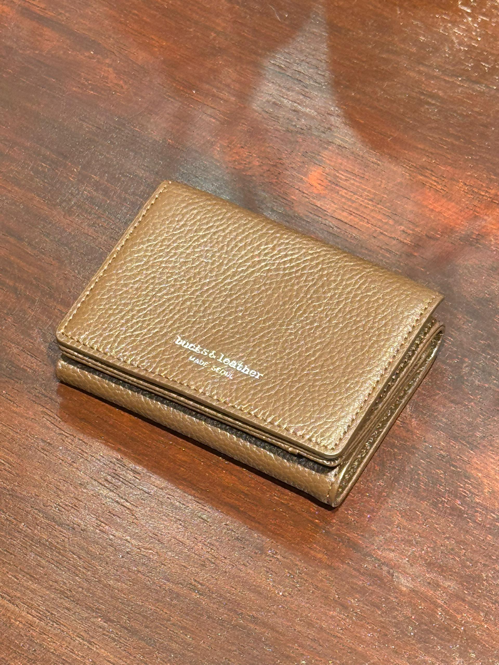 Bucks & Leather The Atelier Fold Wallet