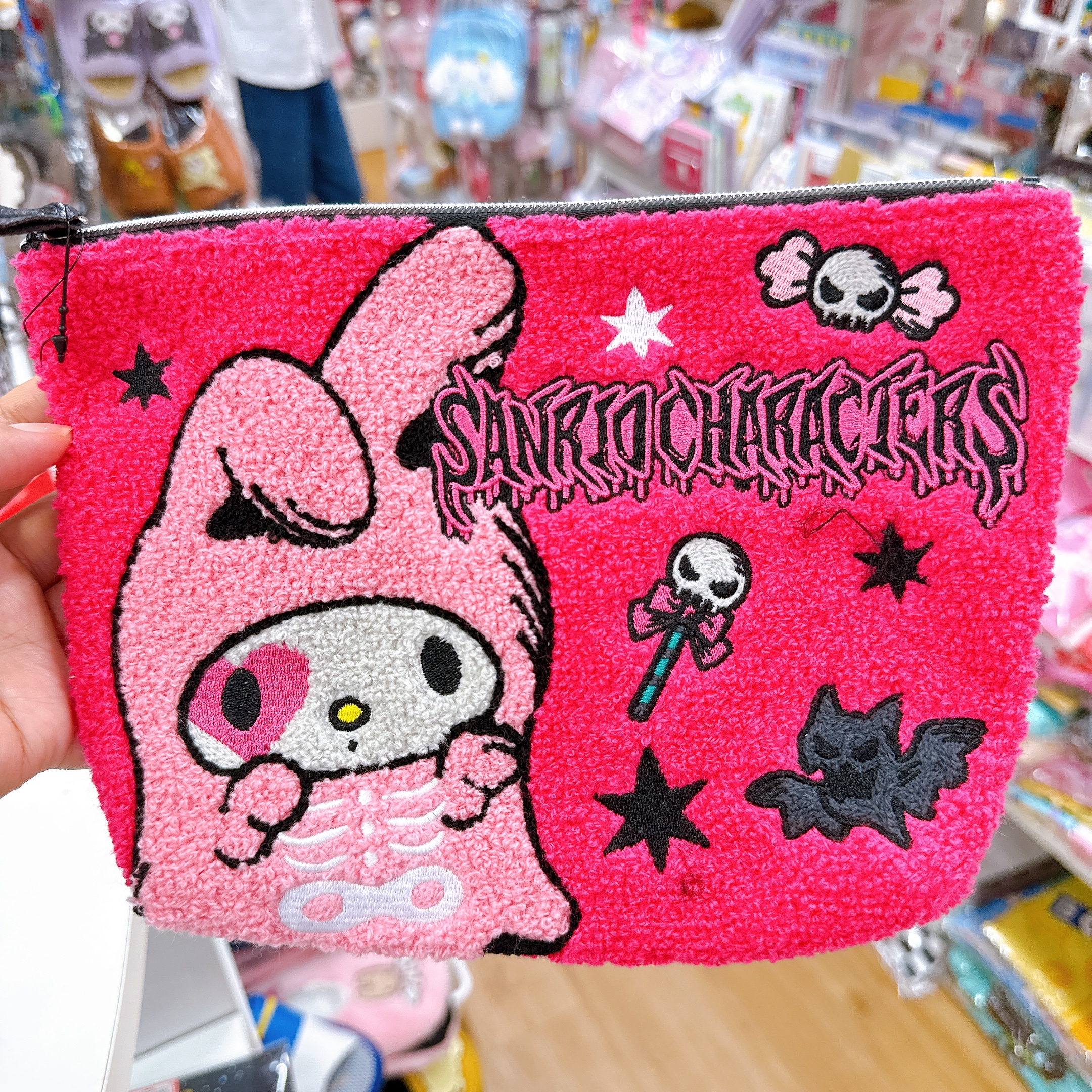 日本直送日本限定版Sanrio 萬聖節系列針織刺繡大容量拉鏈袋 圓形散銀包