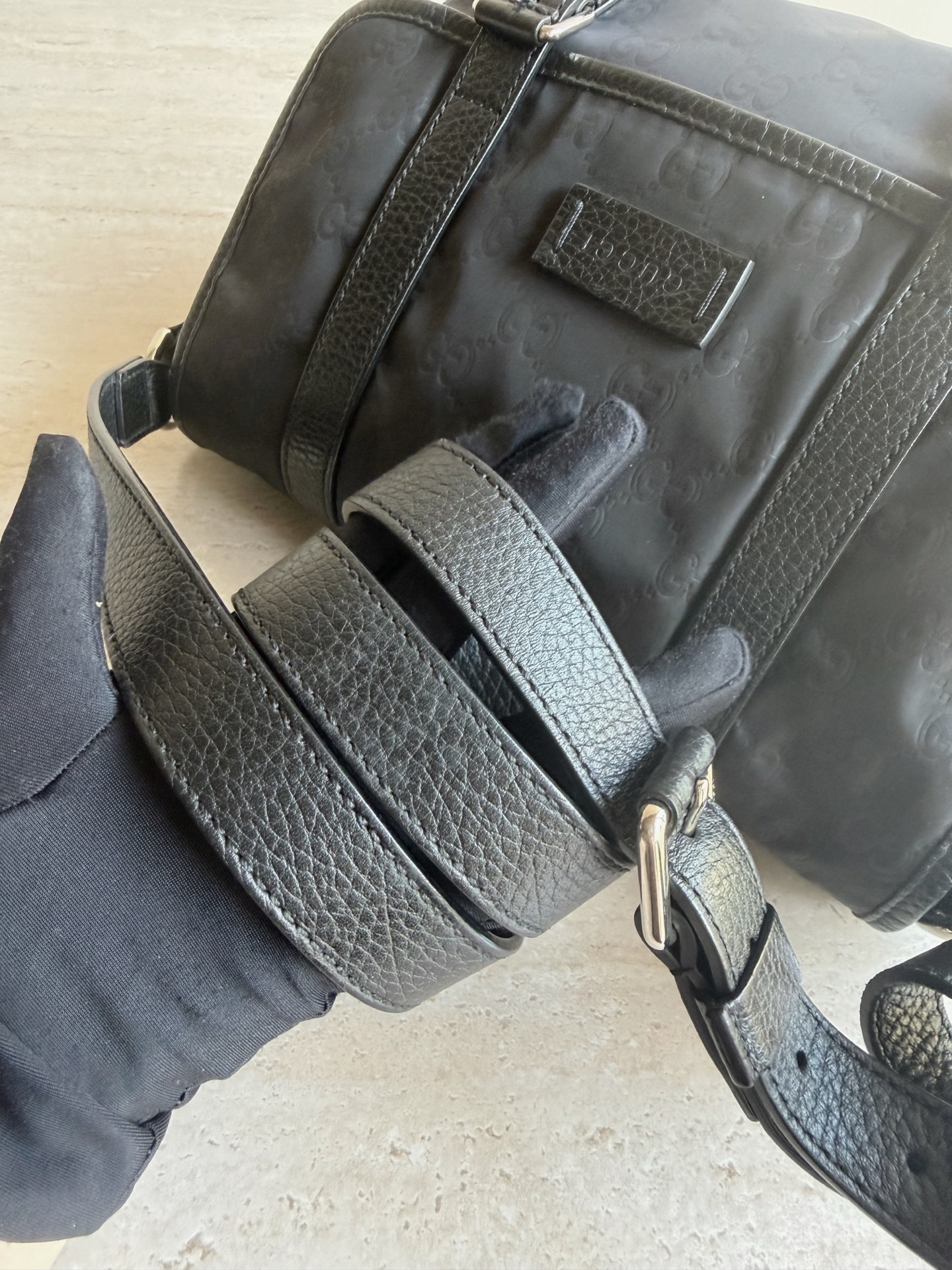 【預訂貨品】Gucci黑色老花尼龍郵差包