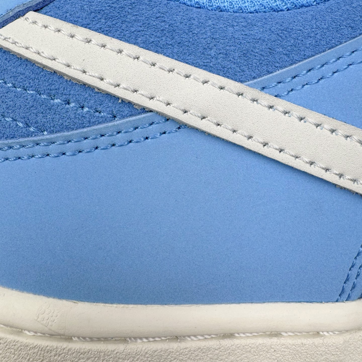 Nike SB Dunk Low FJ1674-401