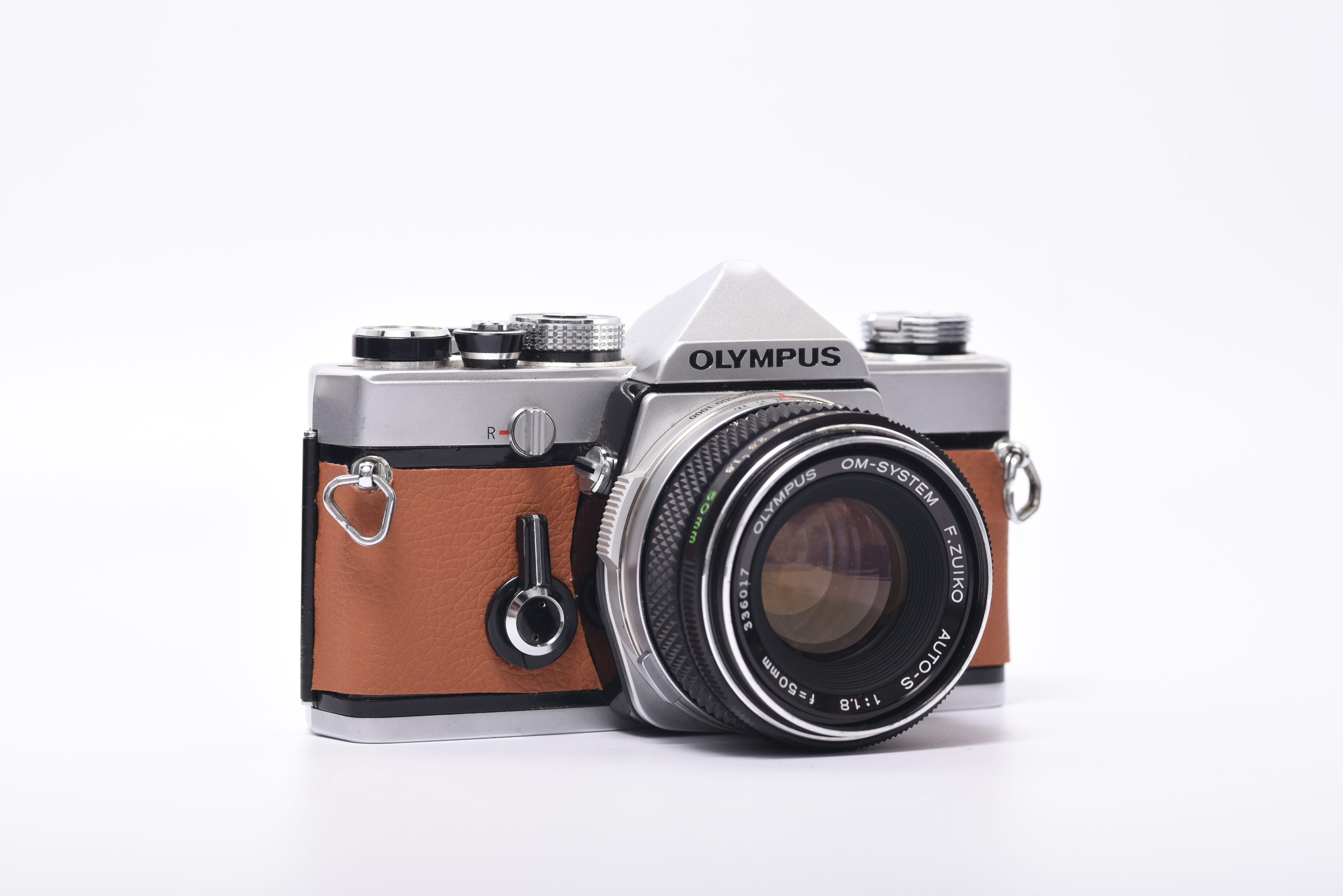 株式会社CRESCE ☆超美品＊完動品＊初期保証付☆olympus om1