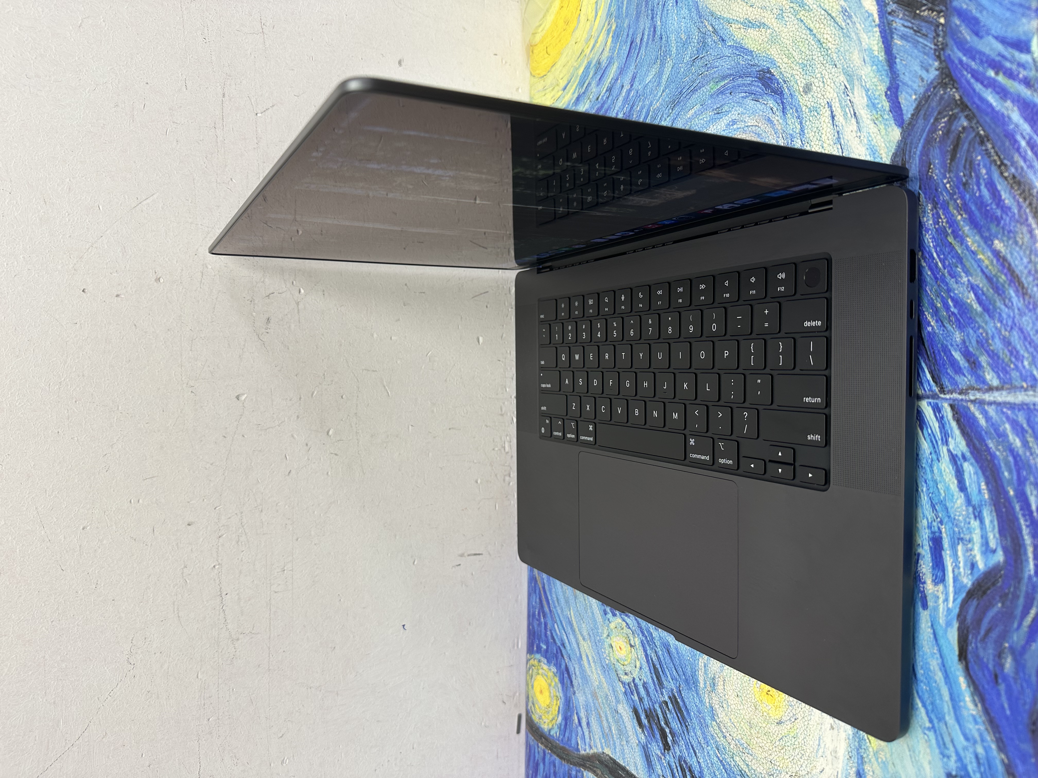 #6184 APPLE  MacBook Pro 2023 /M3Pro CPU/36GB Ram/512GB SSD/18核心GPU/12核心 CPU/Liquid Retina XDR Mon/16寸/黑色/ Gaming Laptop / Notebook / Laptop / PC / Movie / Netflix / Premium /
