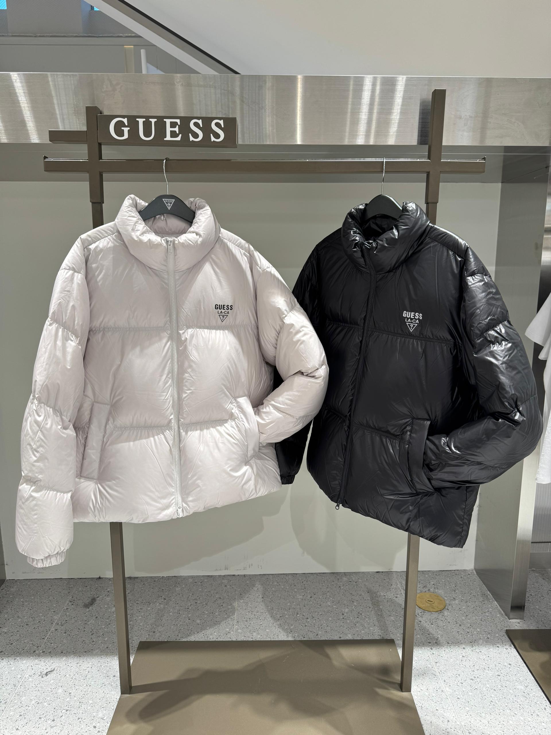 🇰🇷Guess 亮面鸭绒羽绒服✨
