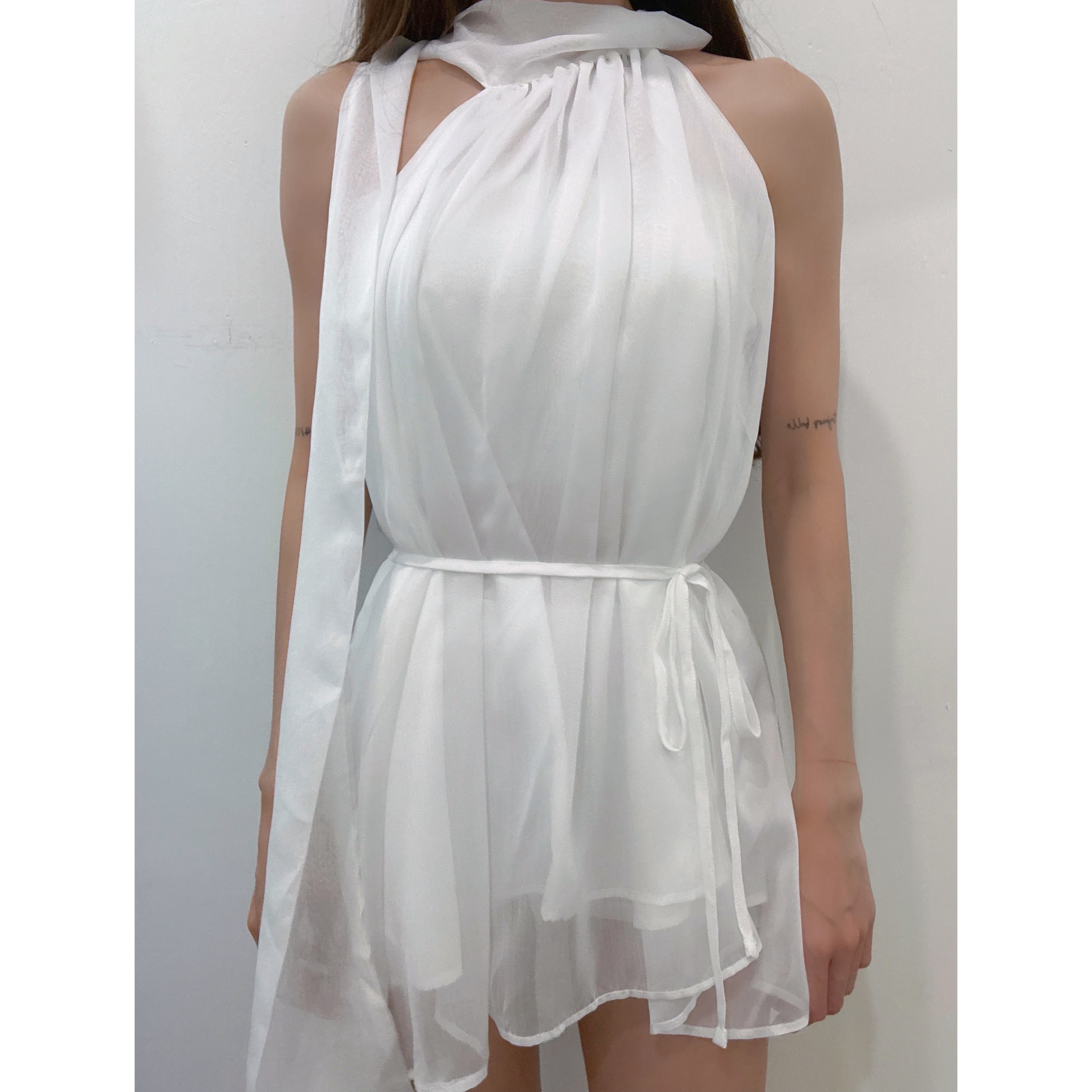 優惠價9月5截🐿️2608N《GREECE TOP》