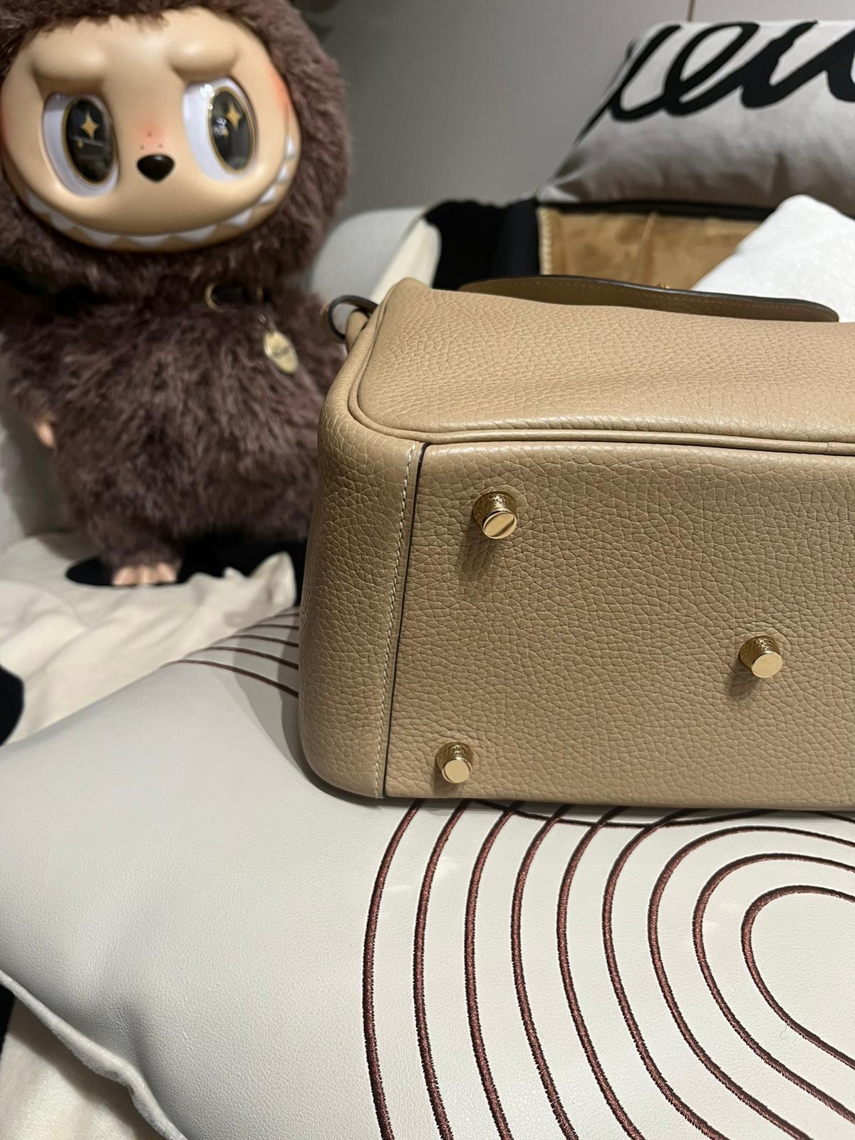 Hermes Lindy 26 Stamp X 風衣灰金扣 100%Authentic, 99%New ✅Dust bag✅Box