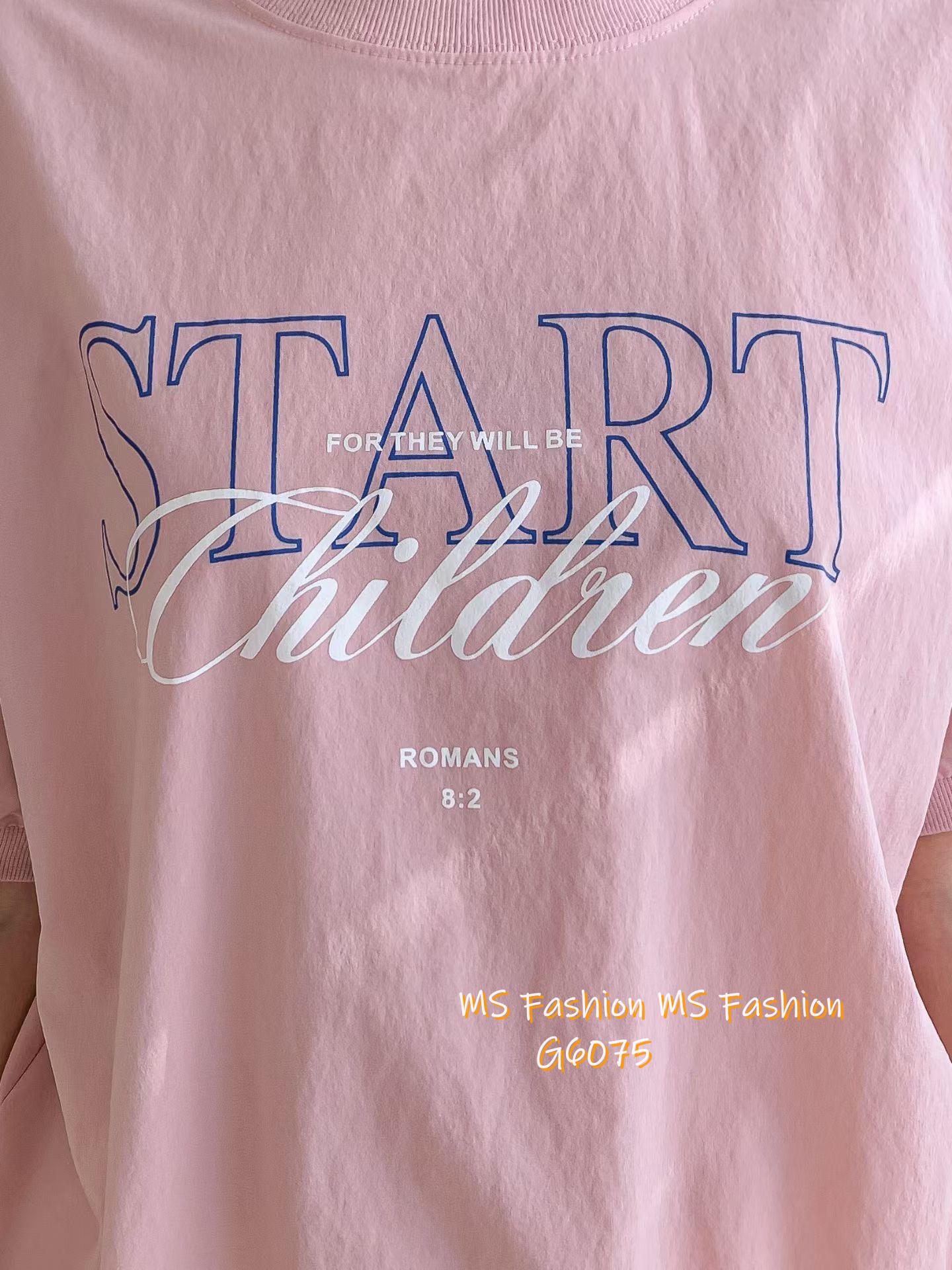 G6075 韓國🇰🇷拼色字母print top