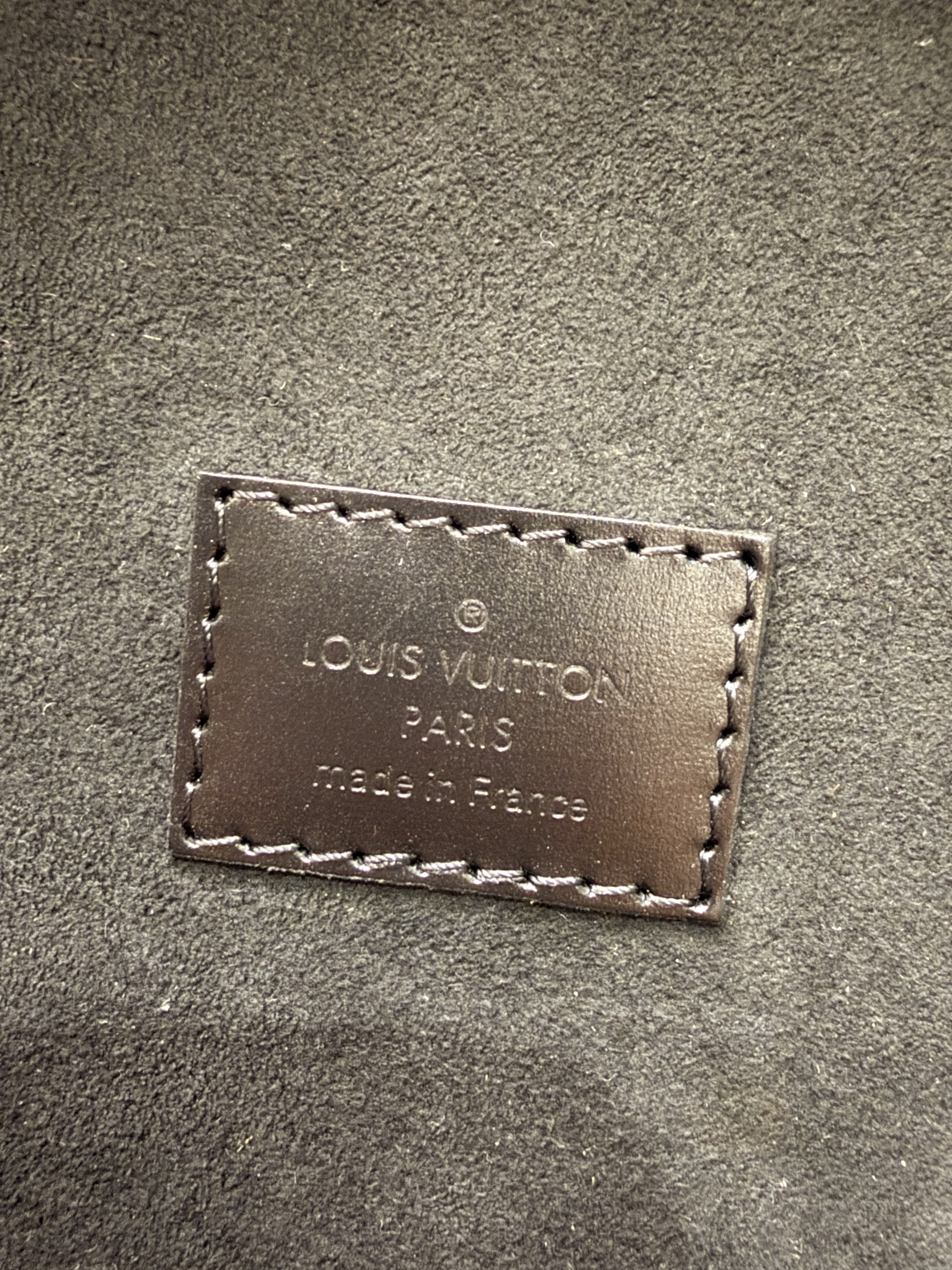 LV Monogram Reverse Canvas Cannes Bag(芯片款 近新閒置未使用）
