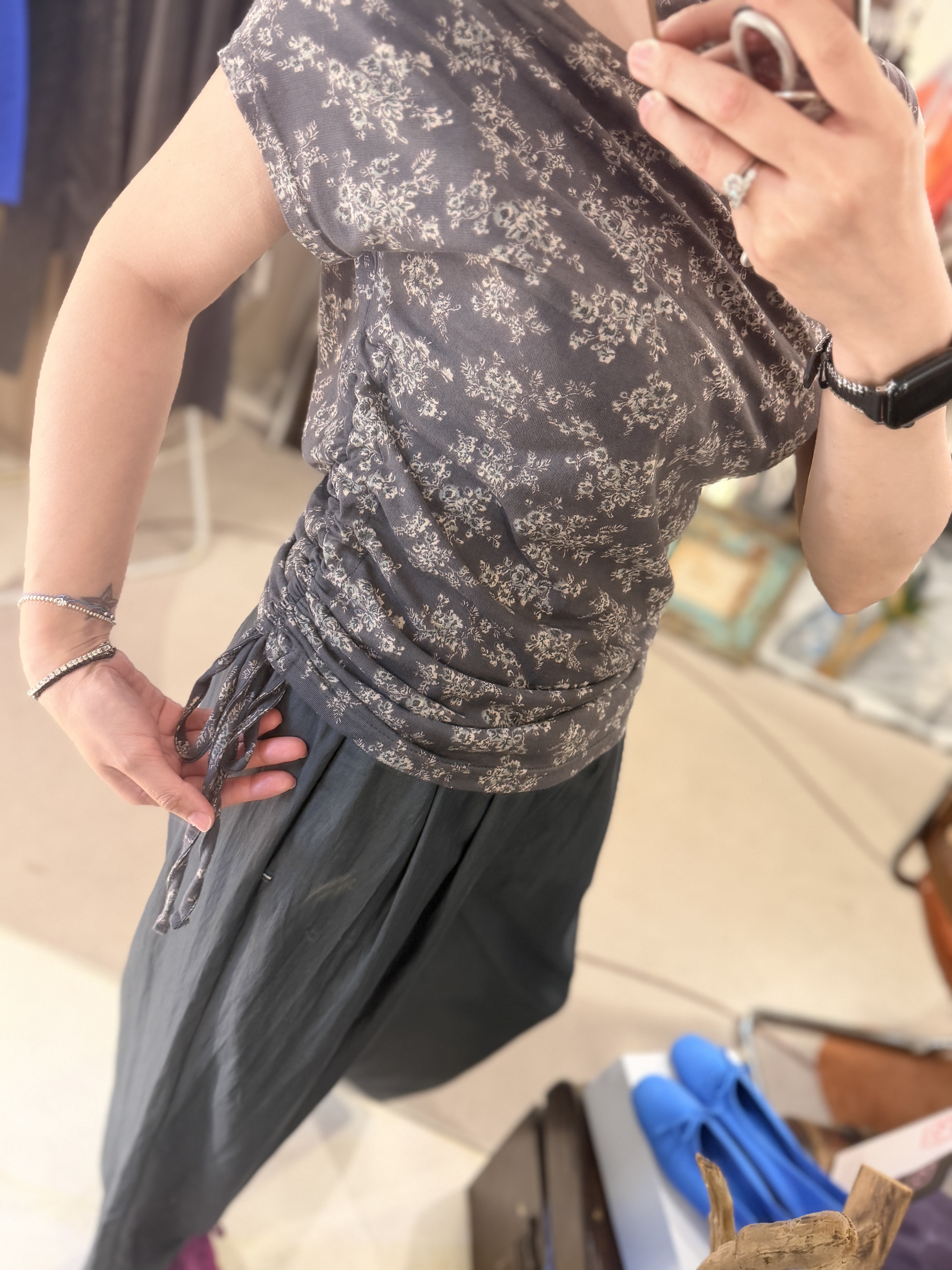 Vintage patterns tee