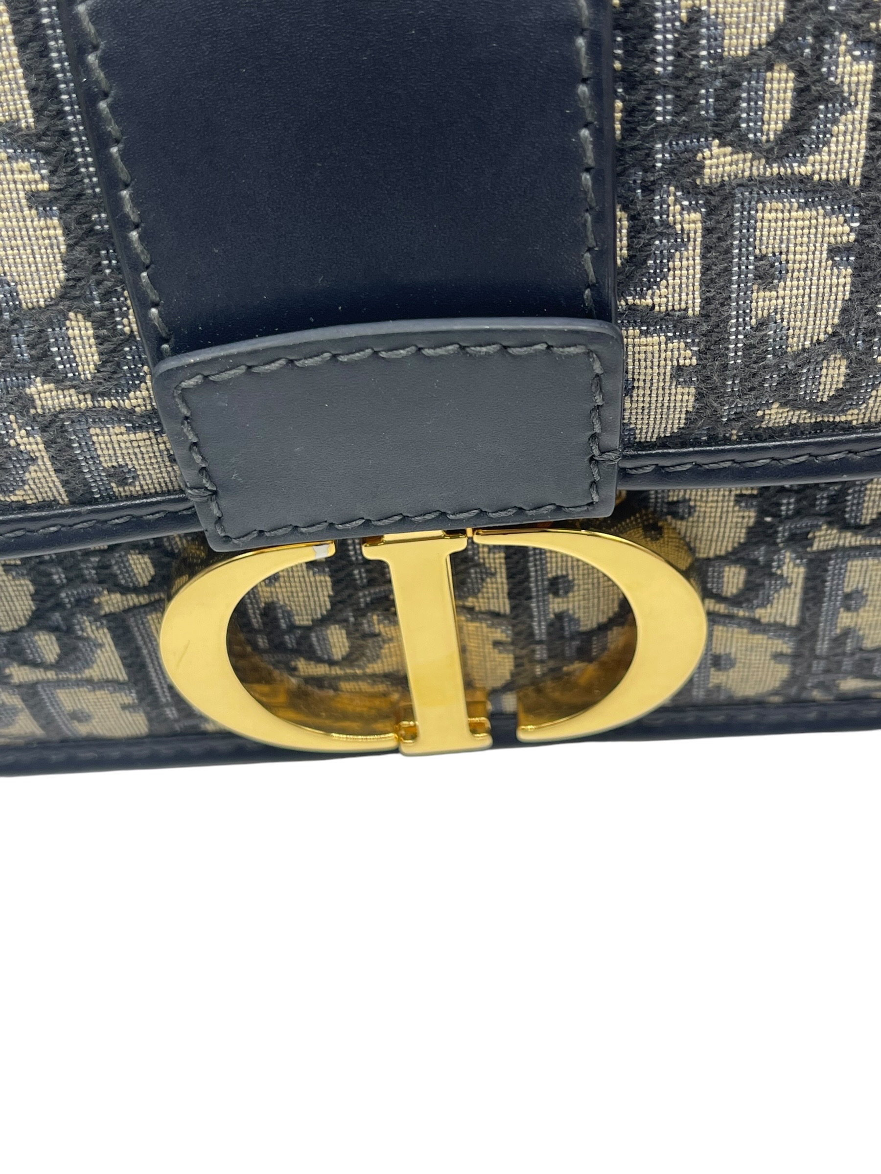 Pre-owned Dior 30 Montaigne / Product Code: 071003
