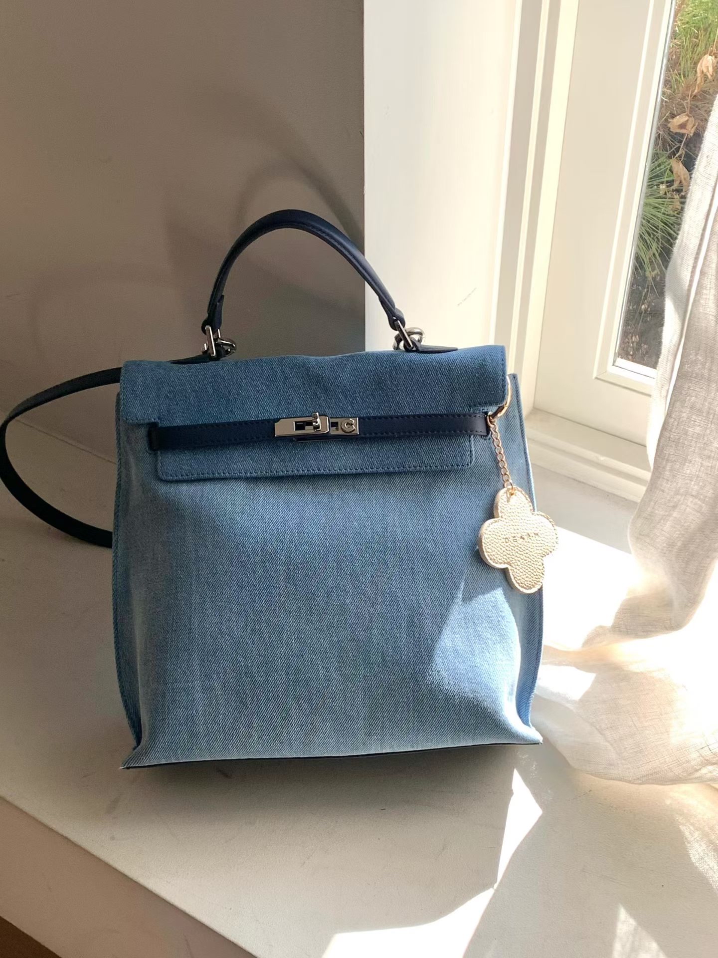 Denim blue 4 ways backpack 