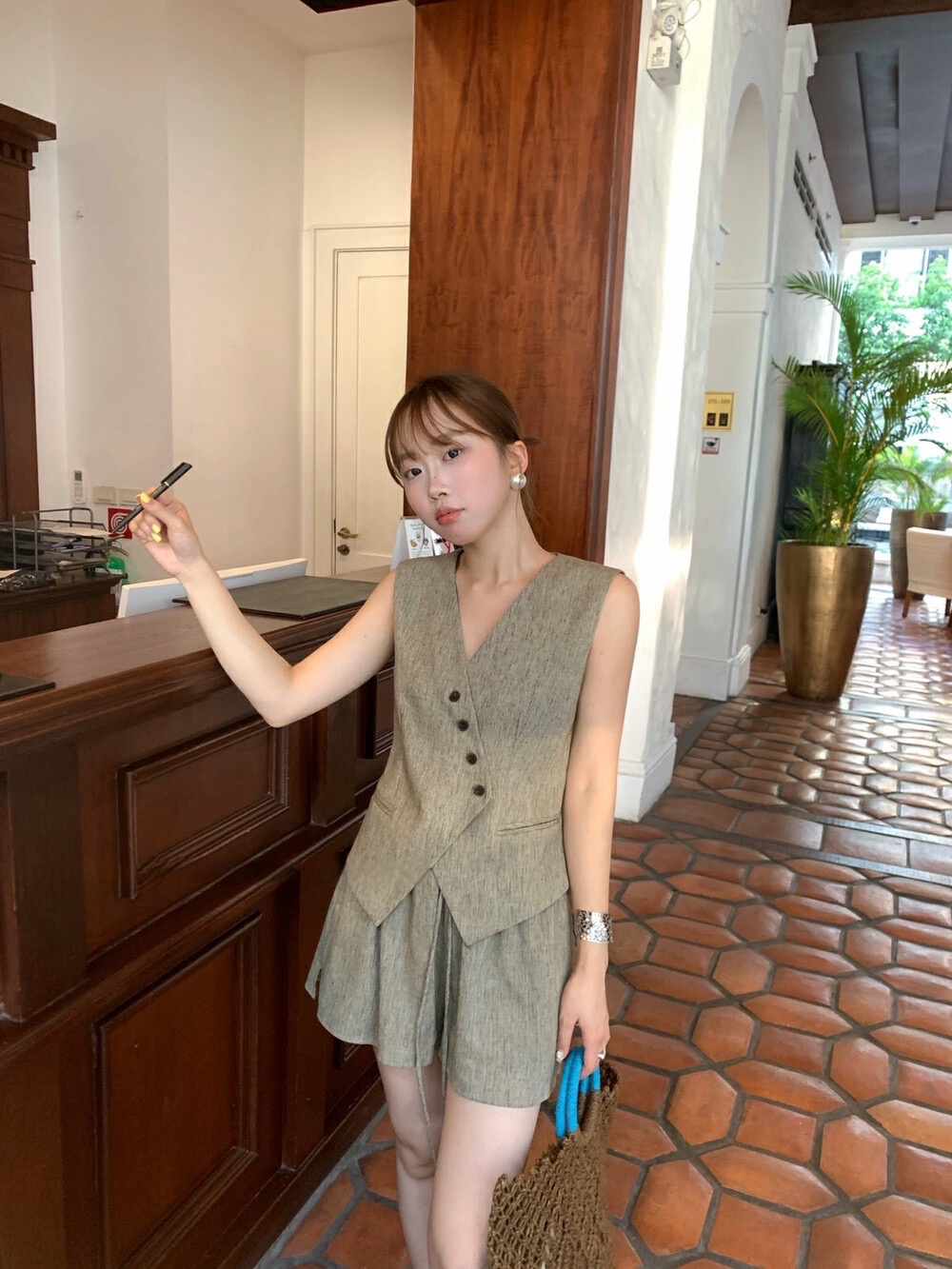 Celeste Vest Top + Short set 法式简约设计马甲上衣+抽绳短裤套装 （3 colours）