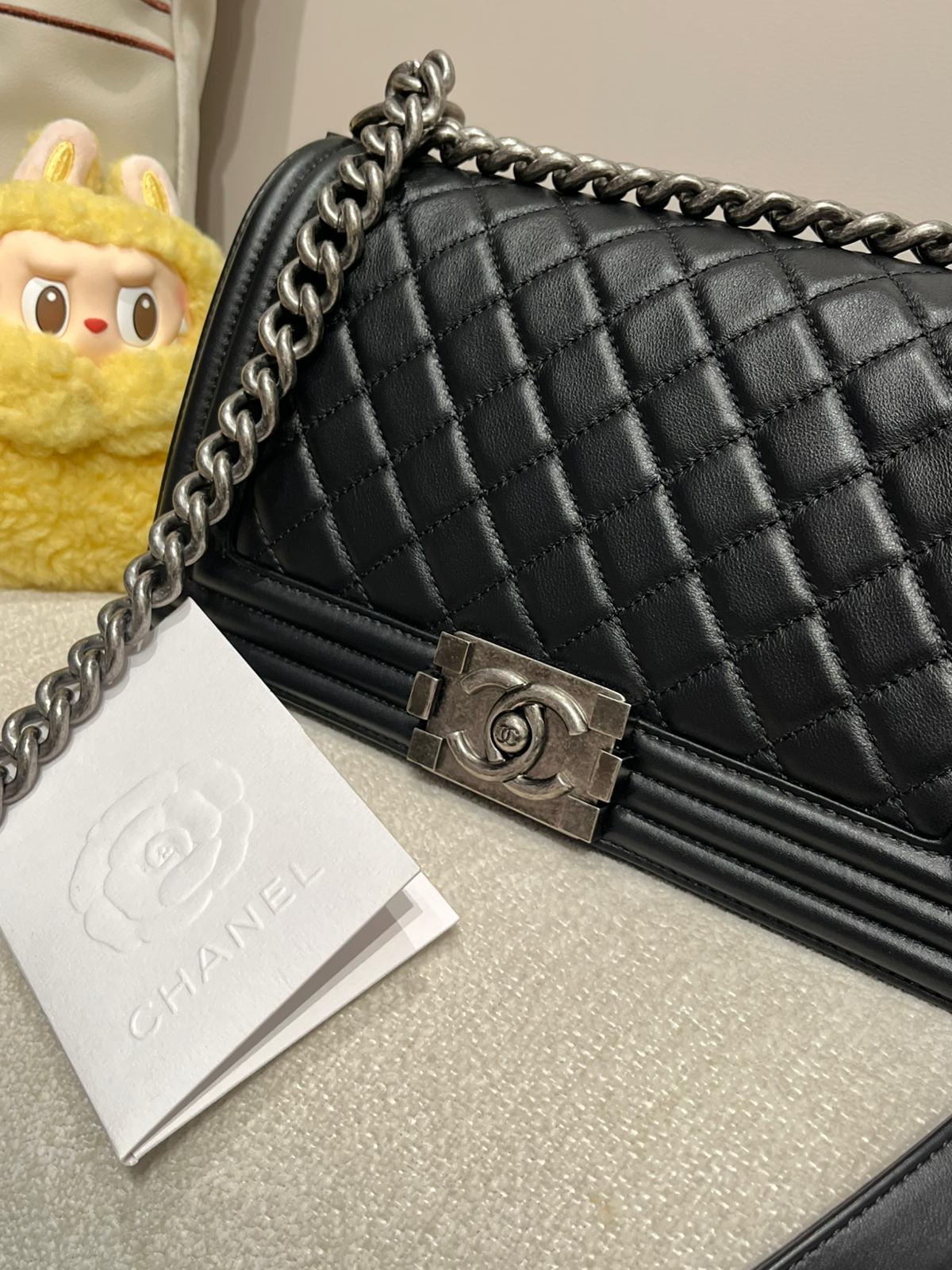 Chanel boy 25cm A67086 黑色復古銀扣 100%Authentic,98%new ✅專門店收據✅29card✅dust bag✅box
