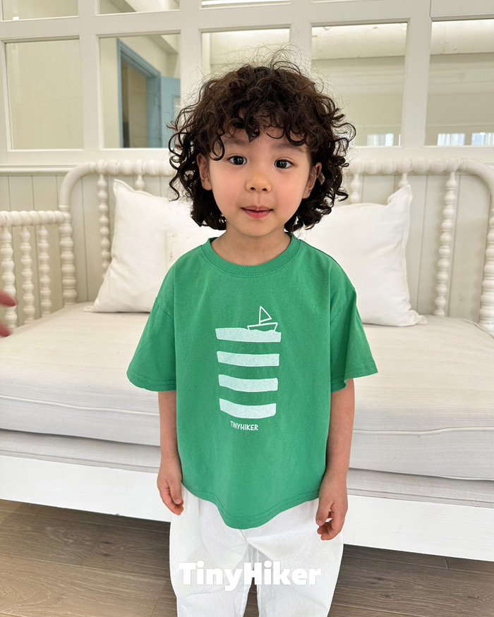 🇰🇷Tiny Hiker tee