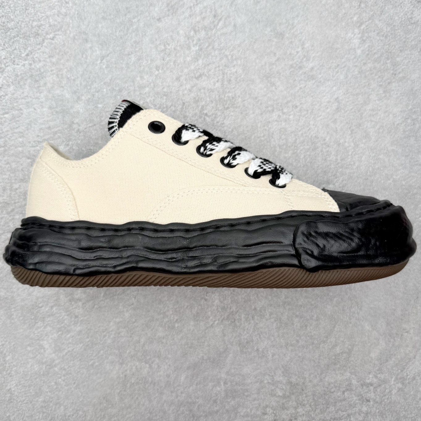 Maison Mihara Yasuhiro MMY Peterson OG Sole Canvas Low-top Sneaker