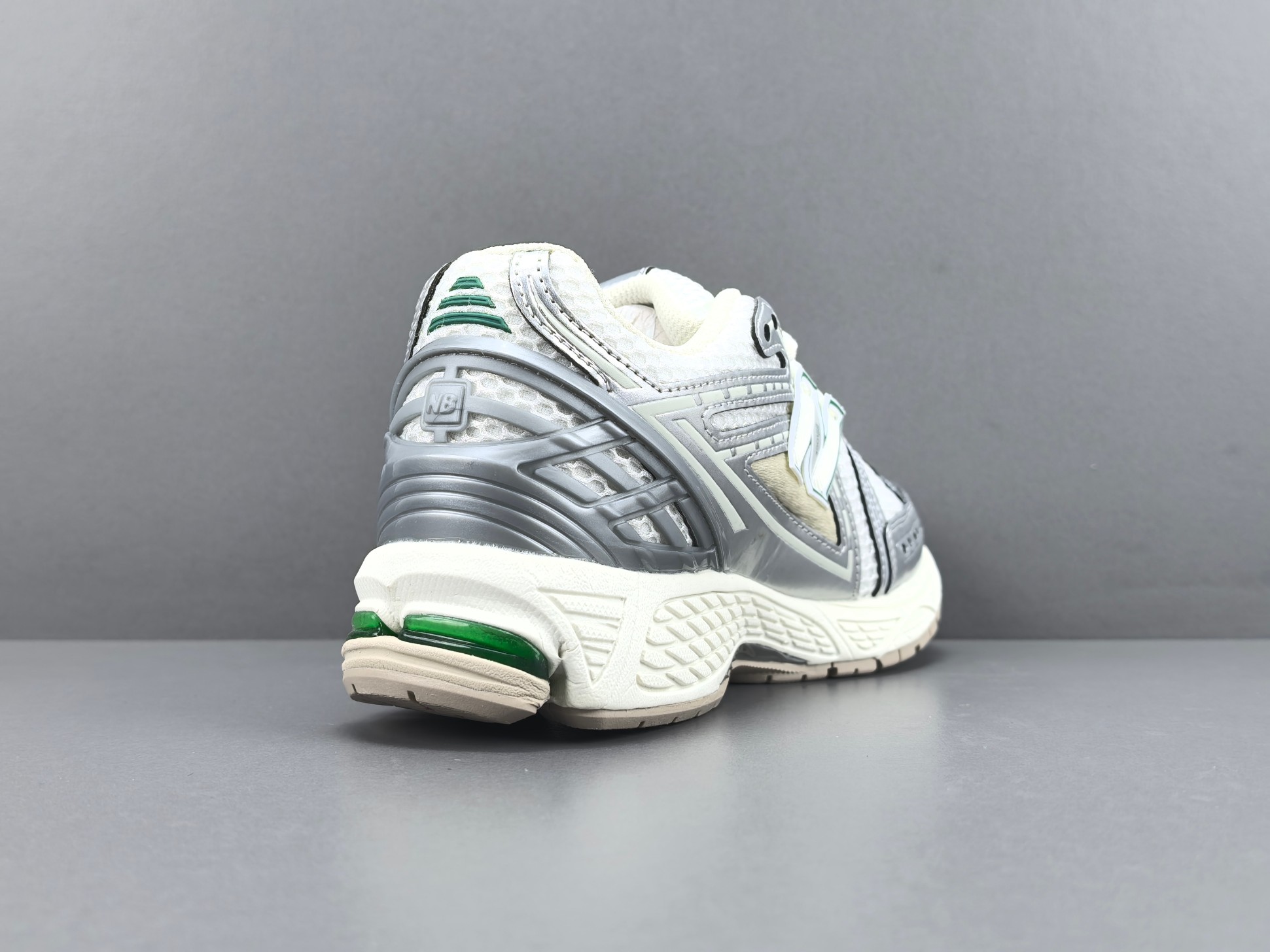 New Balance 1906R M1906REE