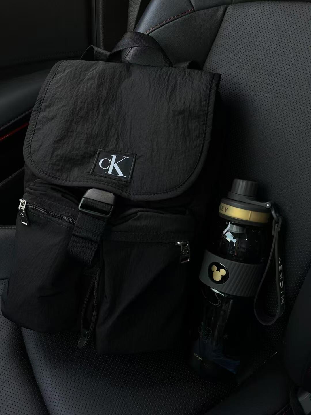 <預訂>🇰🇷Calvin Klein City Nylon Flap Backpack Sale‼️到貨日12至18日