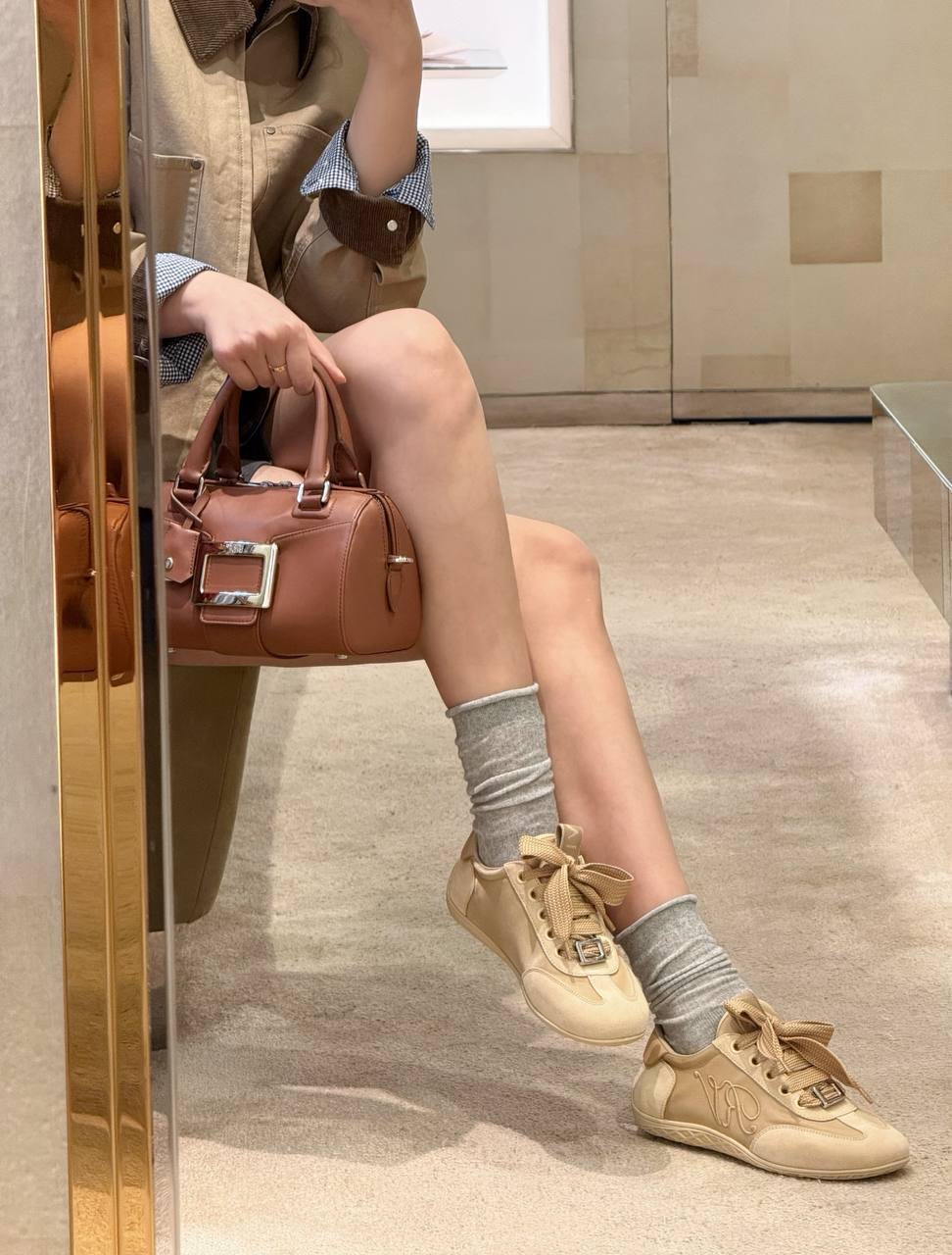 限時優惠✨新款🆕訂貨📮美麗德訓鞋 RV 小方扣 Viv Low Sneaker  Size 36-38/39/40/41