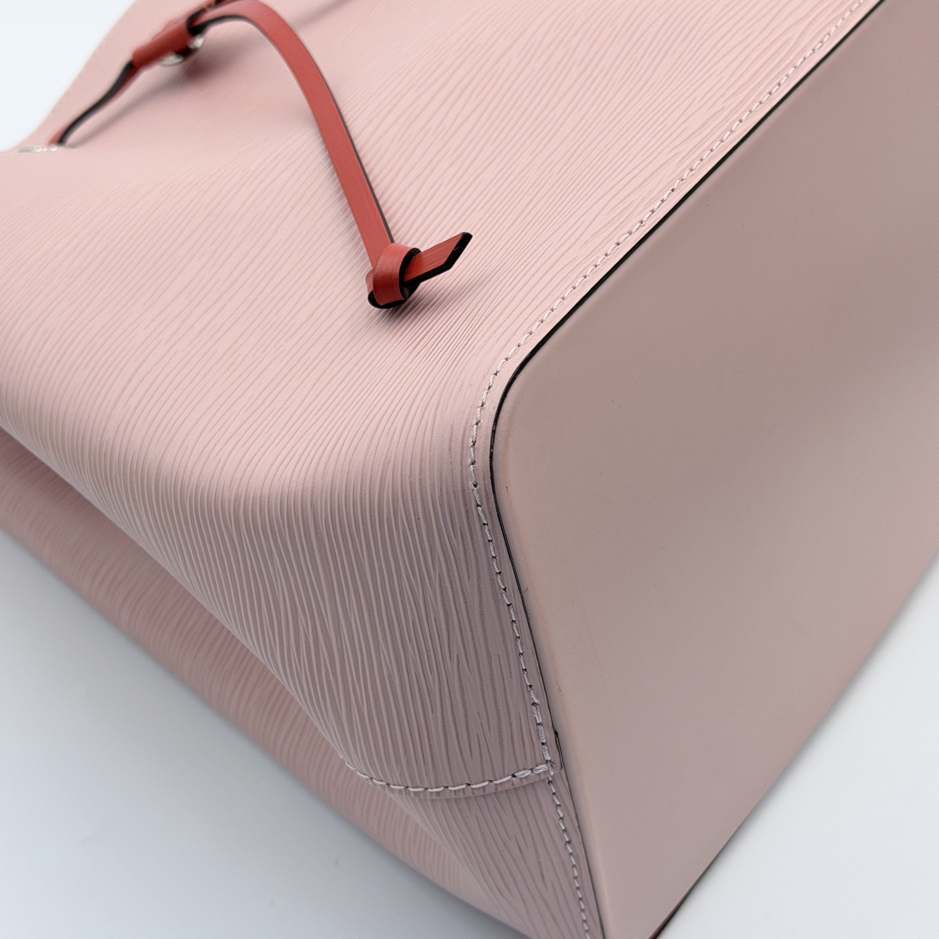 LV粉紅拼色水桶包