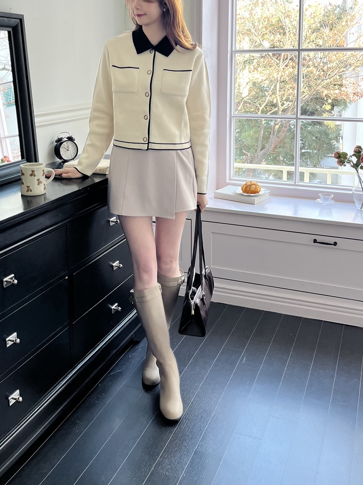 Front-Overlap Skorts (Mocha Beige)