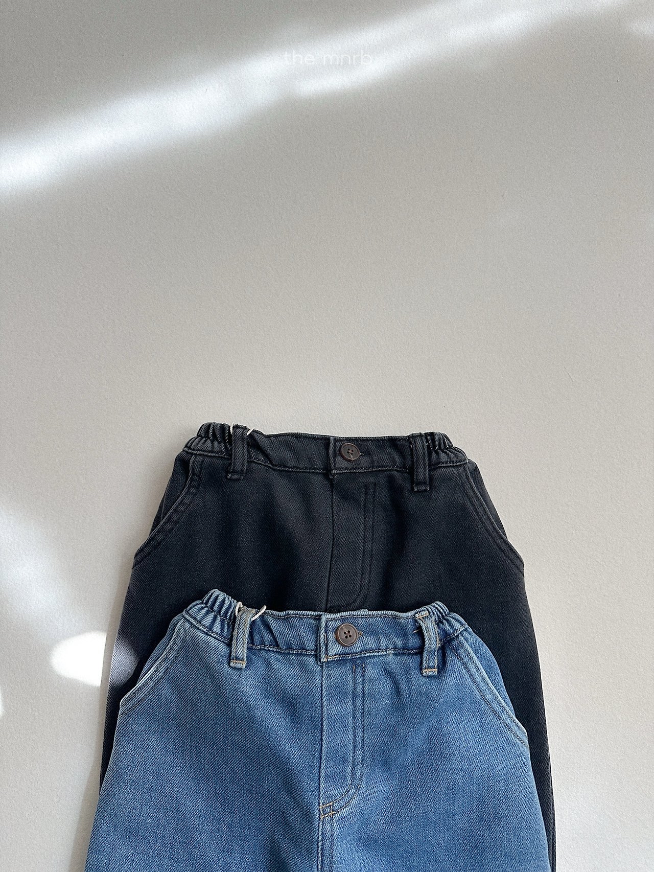 Mnirobe | Dart denim pants