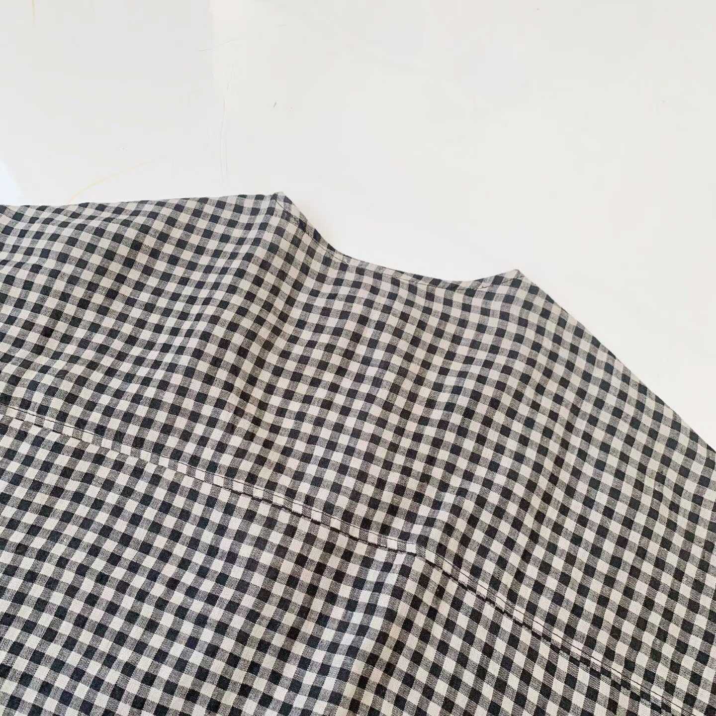 預訂 Danton短版麻格V領上衣 [貨號26A5689]