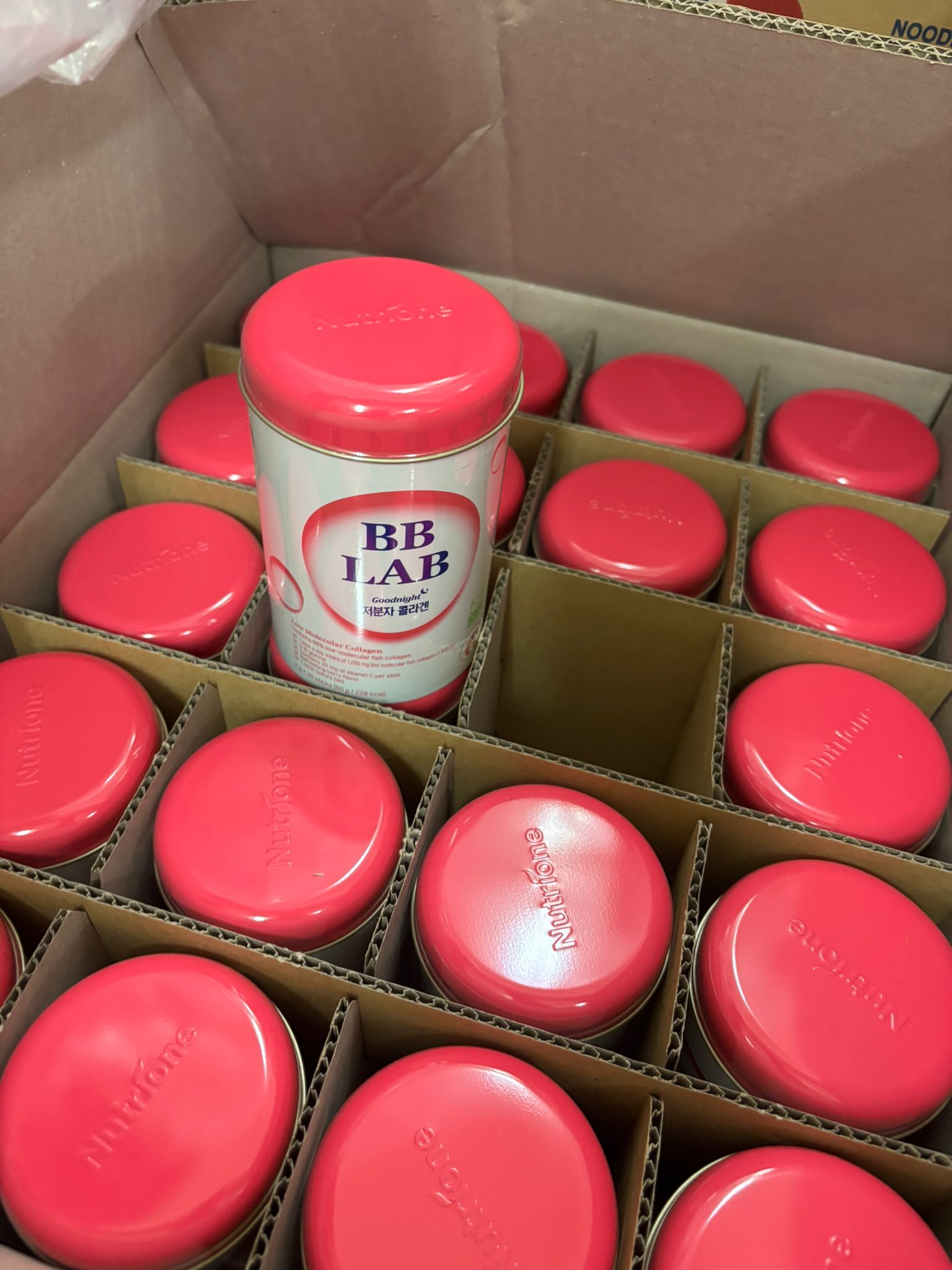 $115桶。2桶起$1 05支。BB LAB 膠原蛋白粉 綜合莓果味