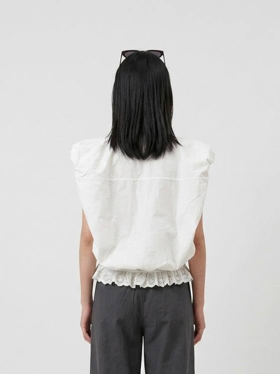 W25217 - Ruffle Muse
