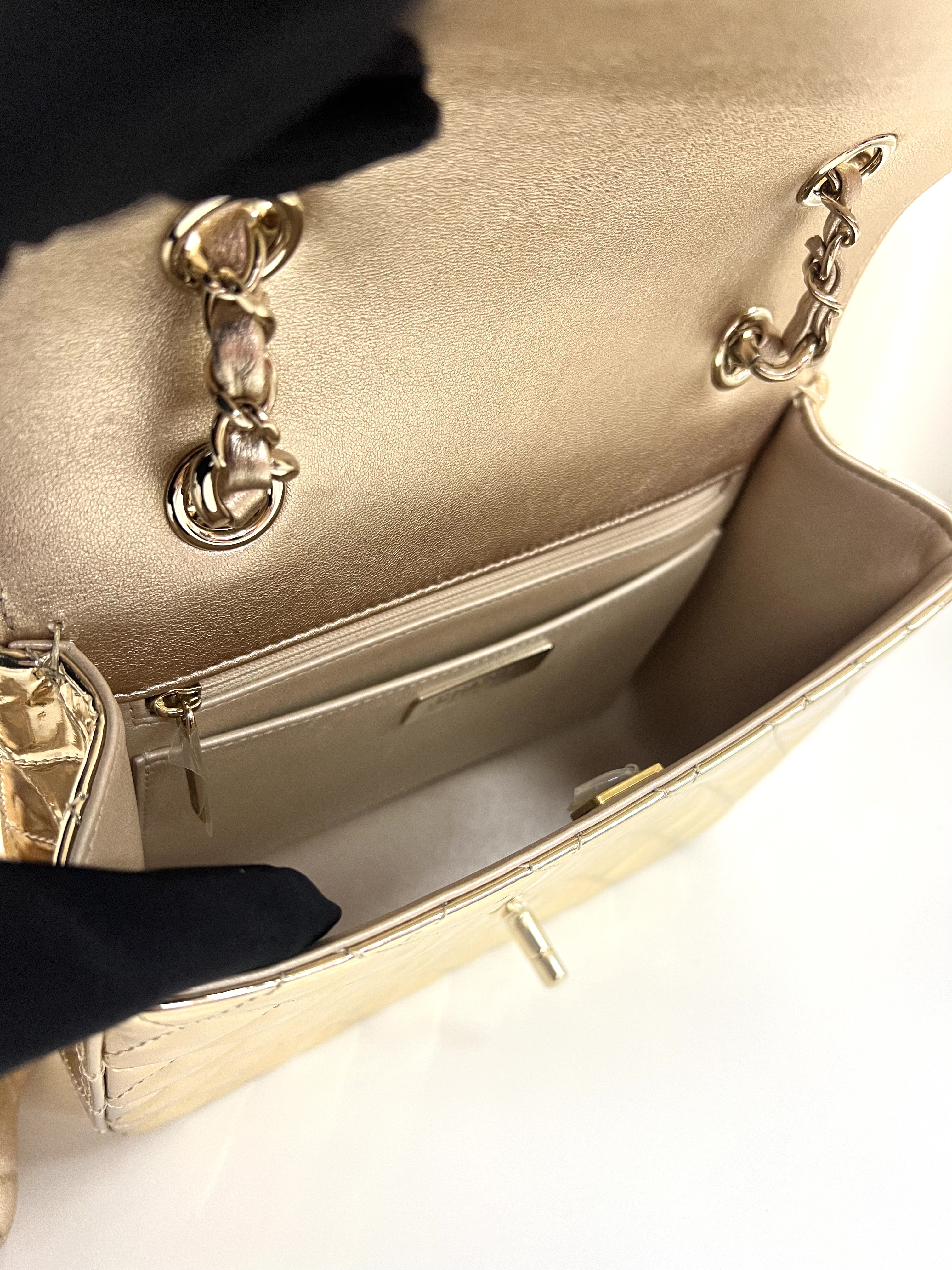 Pre-owned Chanel Hollywood Boulevard Mini Flap with Star Coin Purse/ Product Code: 26013001