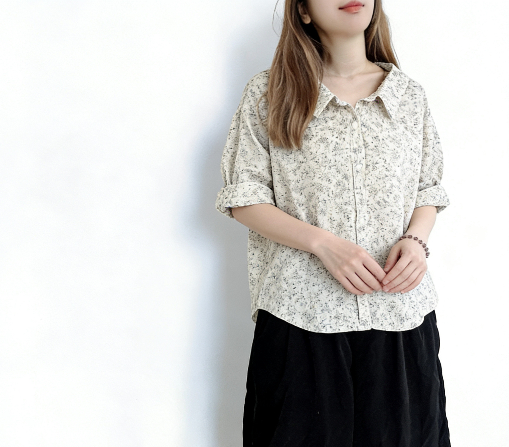 日系花葉刺繡print Top 