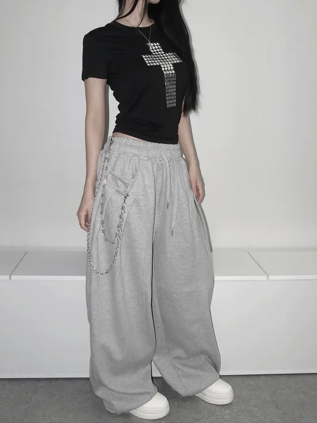 Square Cross Studded Top