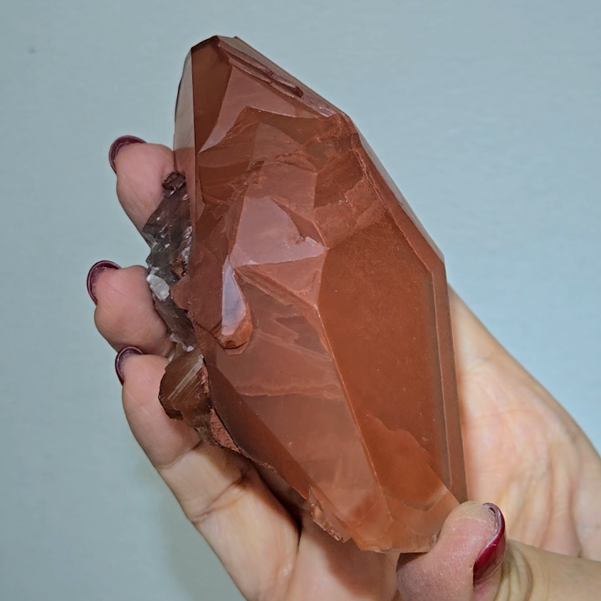 Red diamond calcite with stunning rainbows - CC48