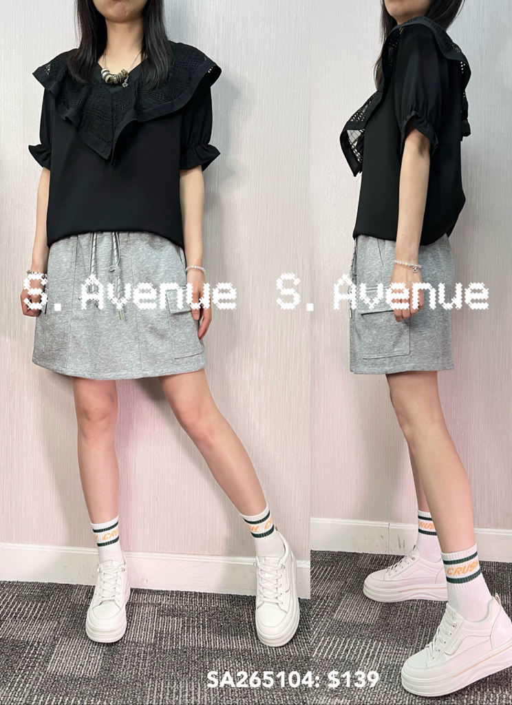 SA265104: 短袖V領拼紗ruffle top
