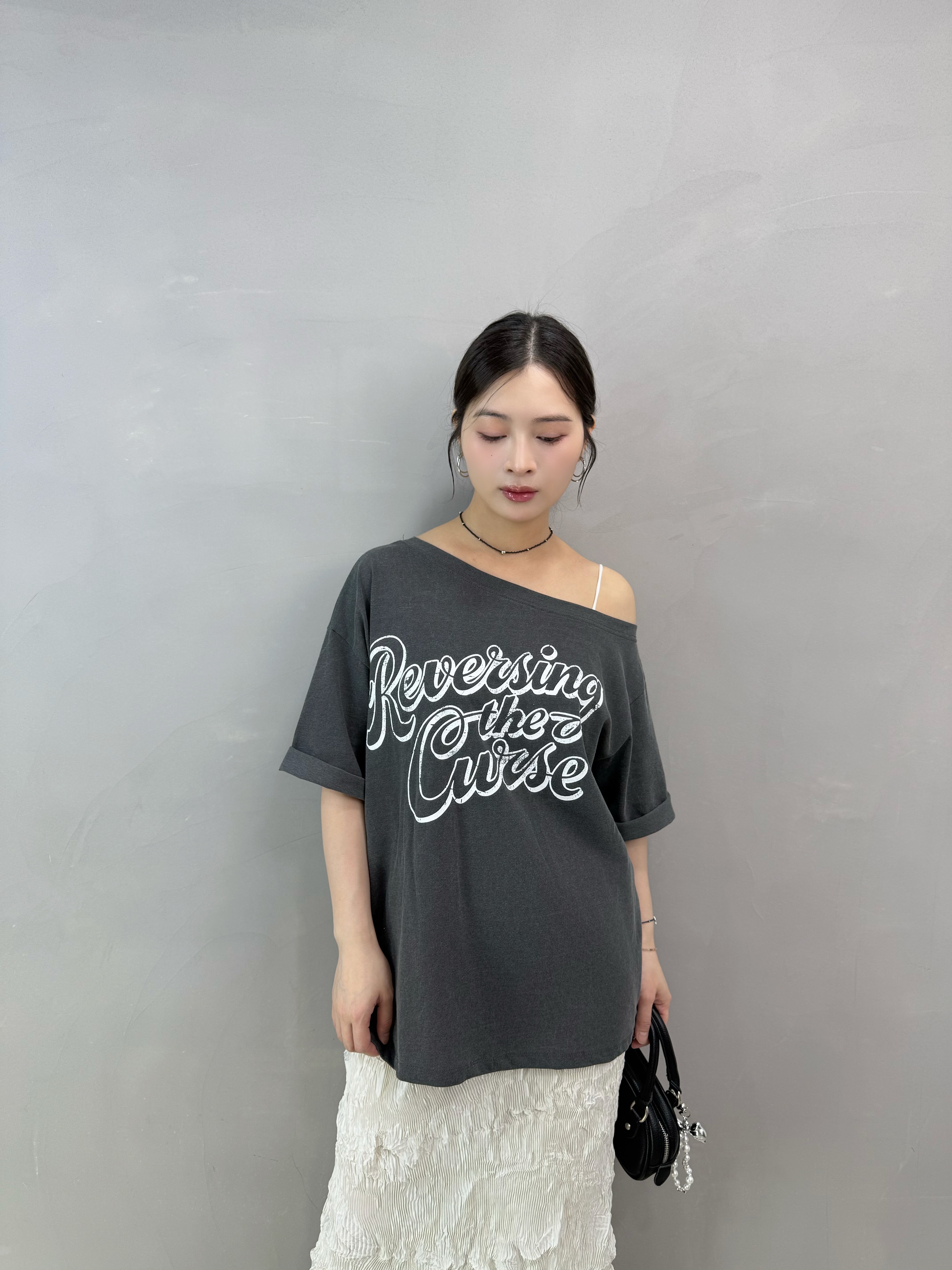 R60 露膊字母Tee