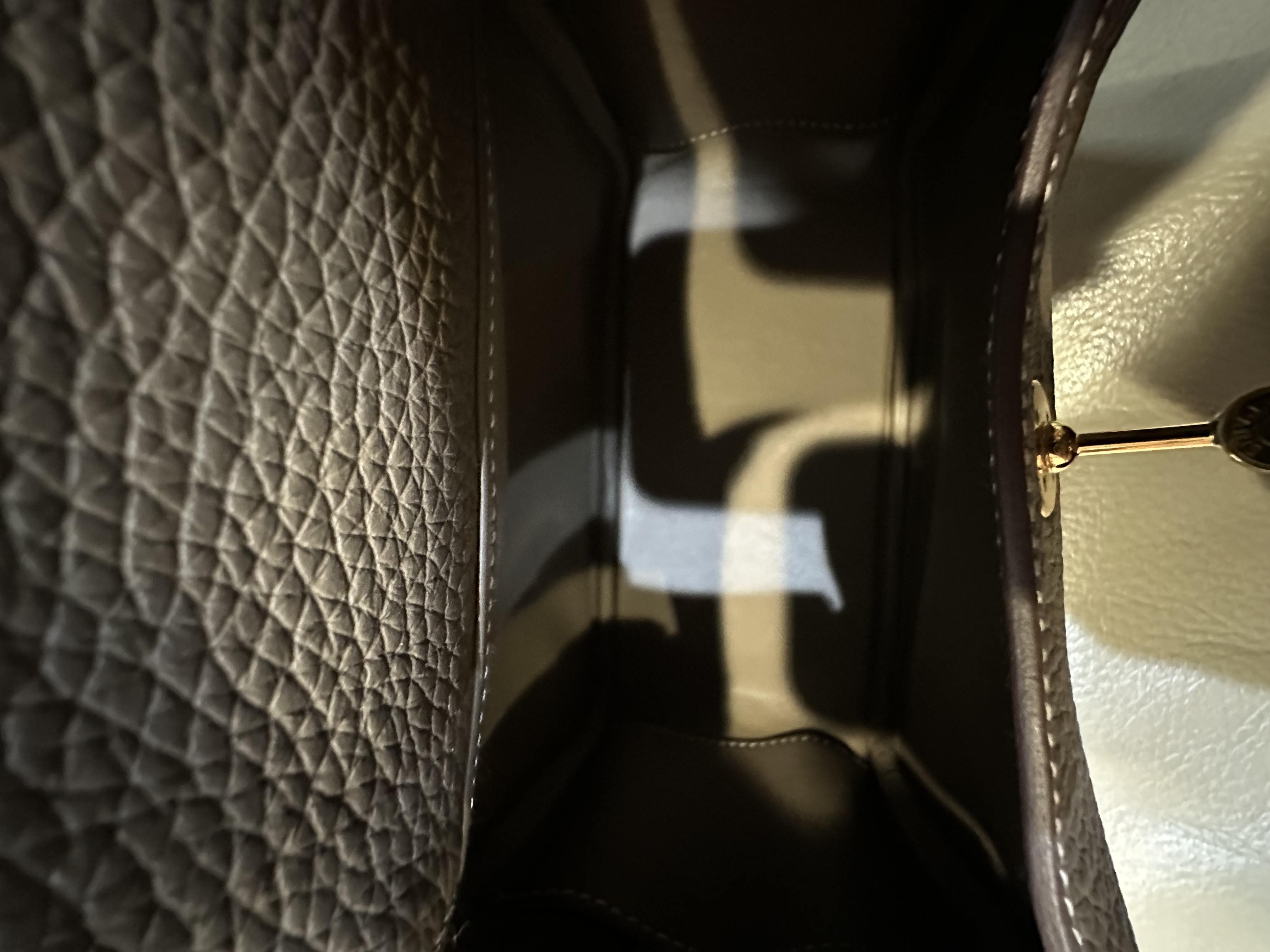 Pre-owned Hermès Mini Lindy bag Stamp B / Product Code: 26040510