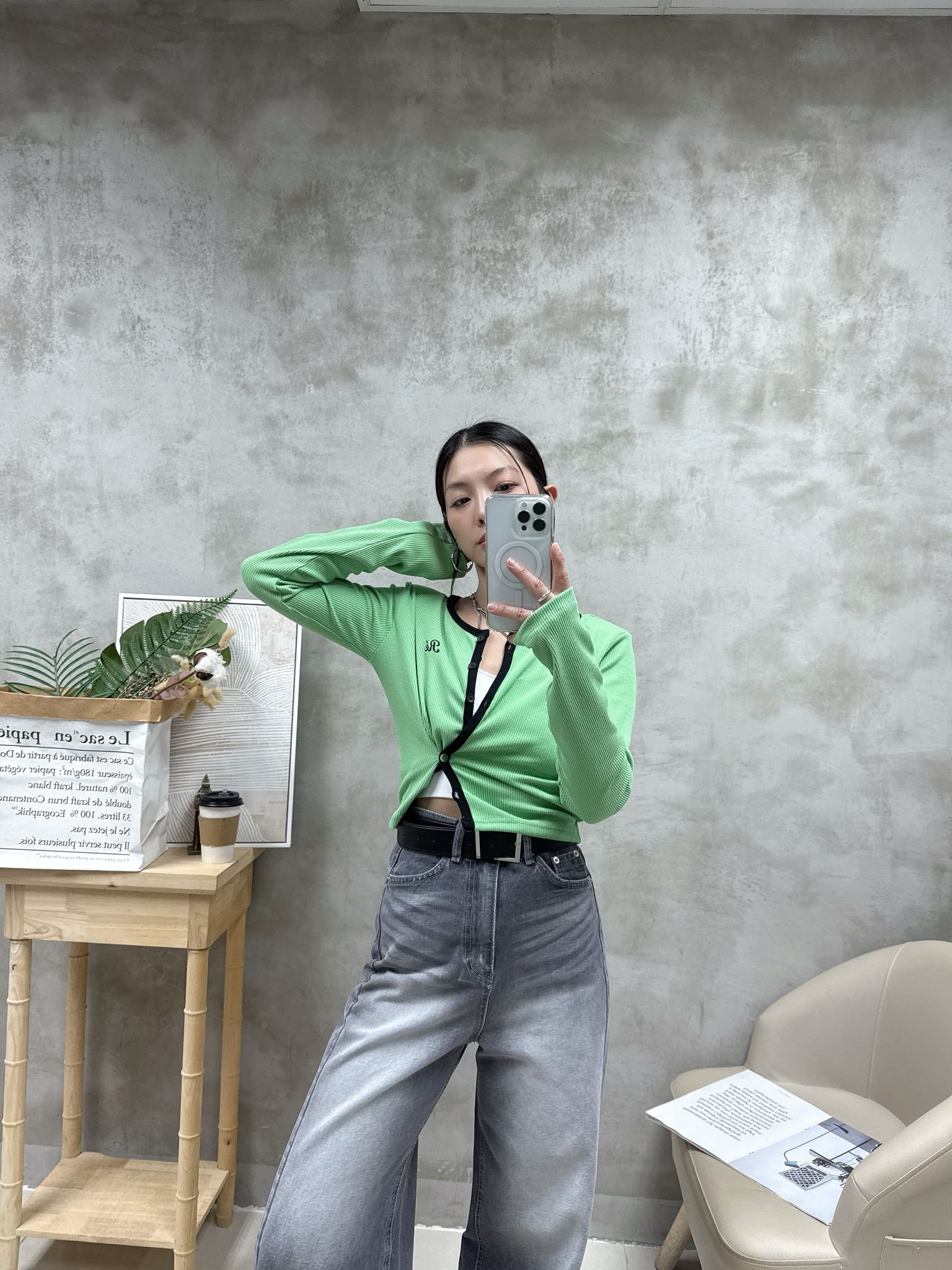 B12 拼色暗紋外套