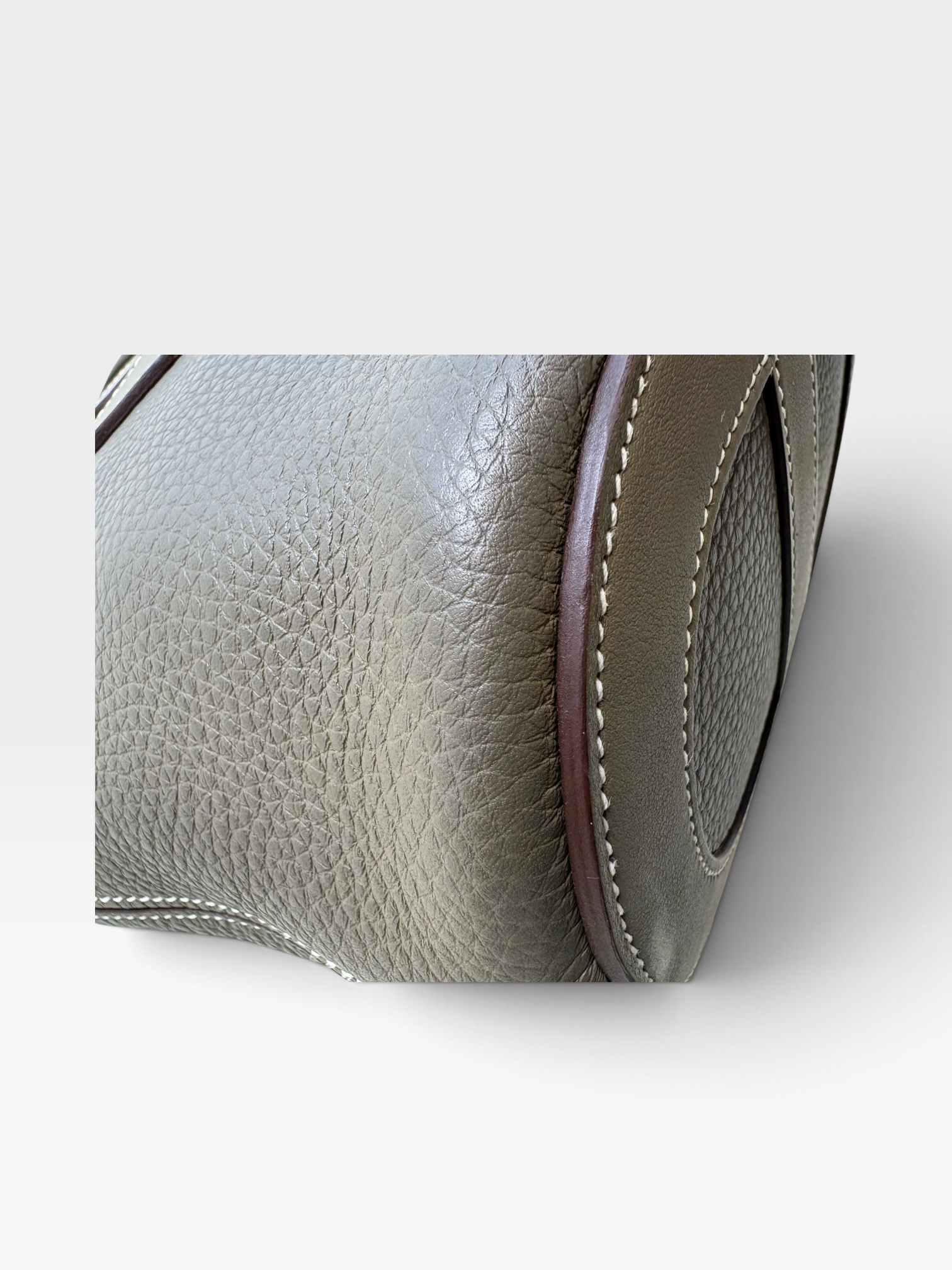 Pre-Owned HERMÉS In The Loop Stamp W / Product Code: K093005