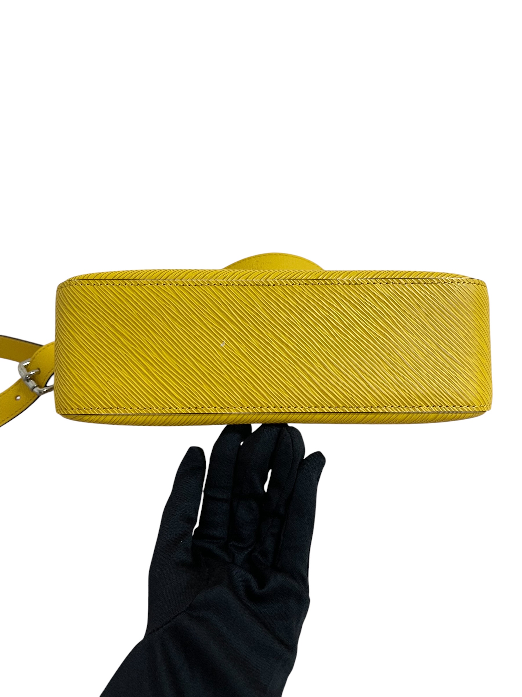 Pre-owned Louis Vuitton Epi Marelle / Product Code: 062502