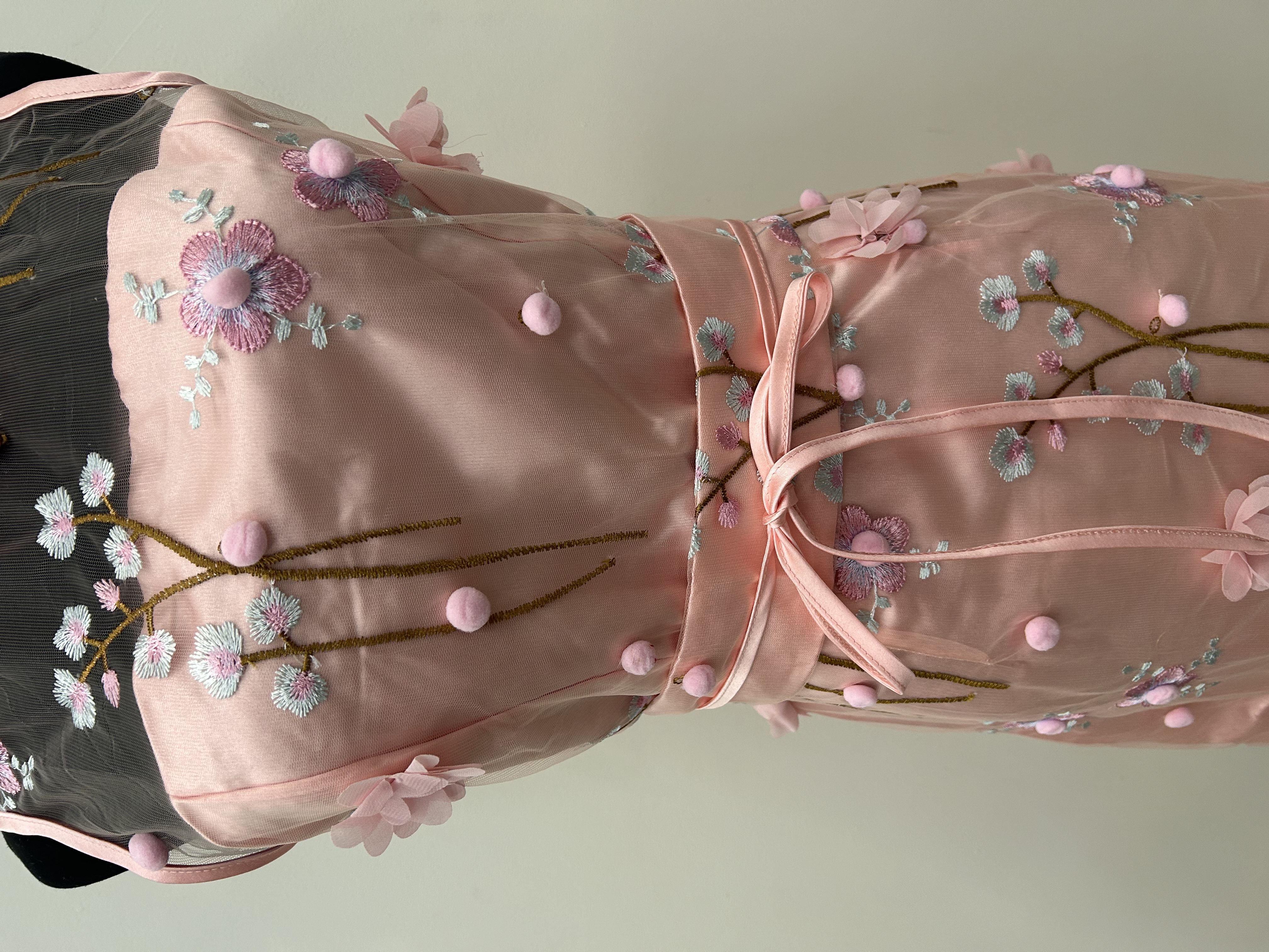 588.WB Lace Sleeveless Flower Qipao Dress