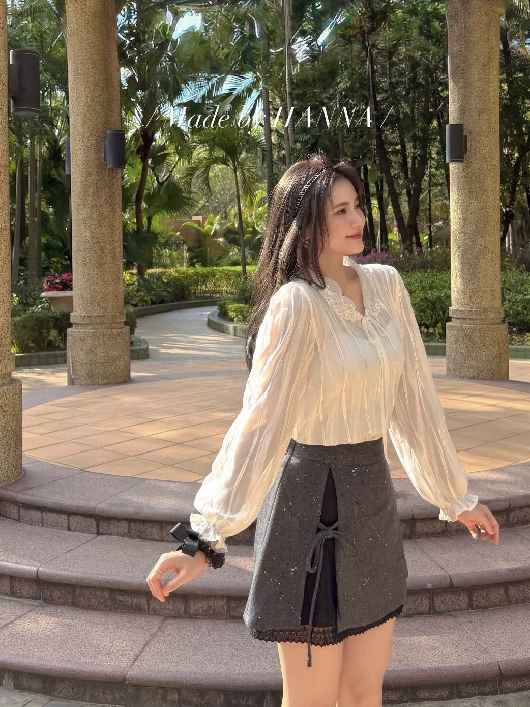 #HANNA-made# The Silverlight Lacy Blouse