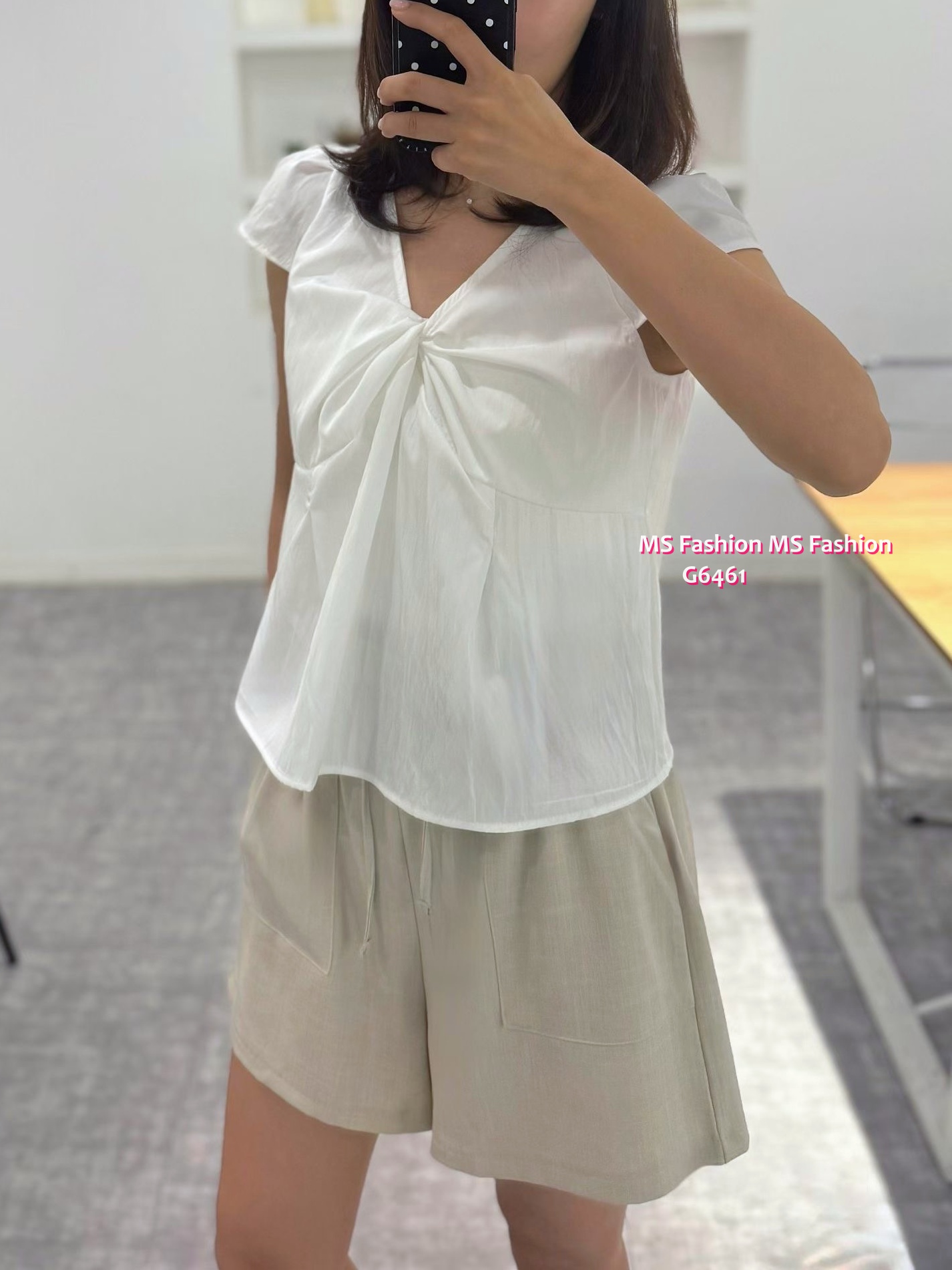 G6461 V領扭結top