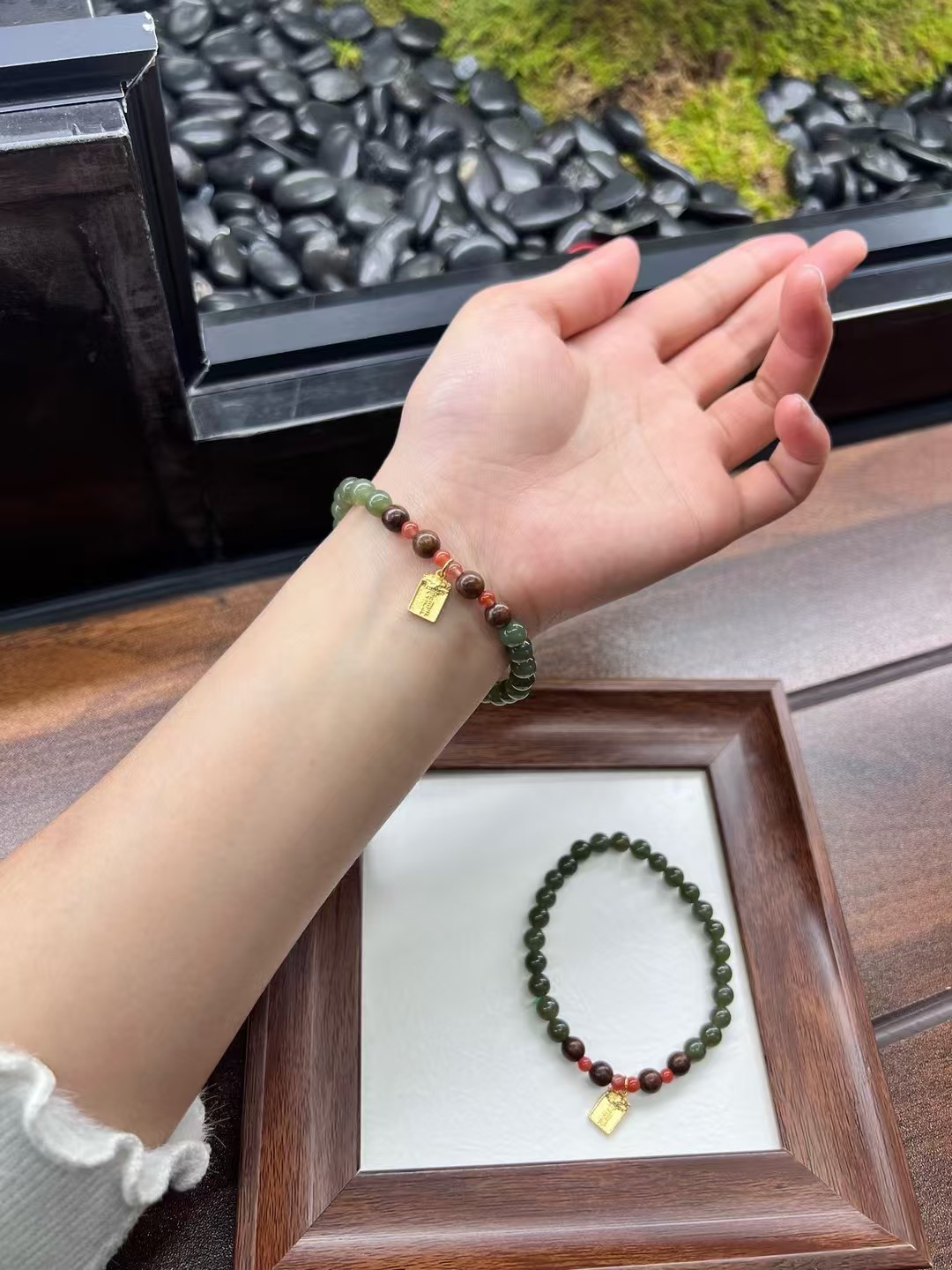 6.4mm和田碧玉手串