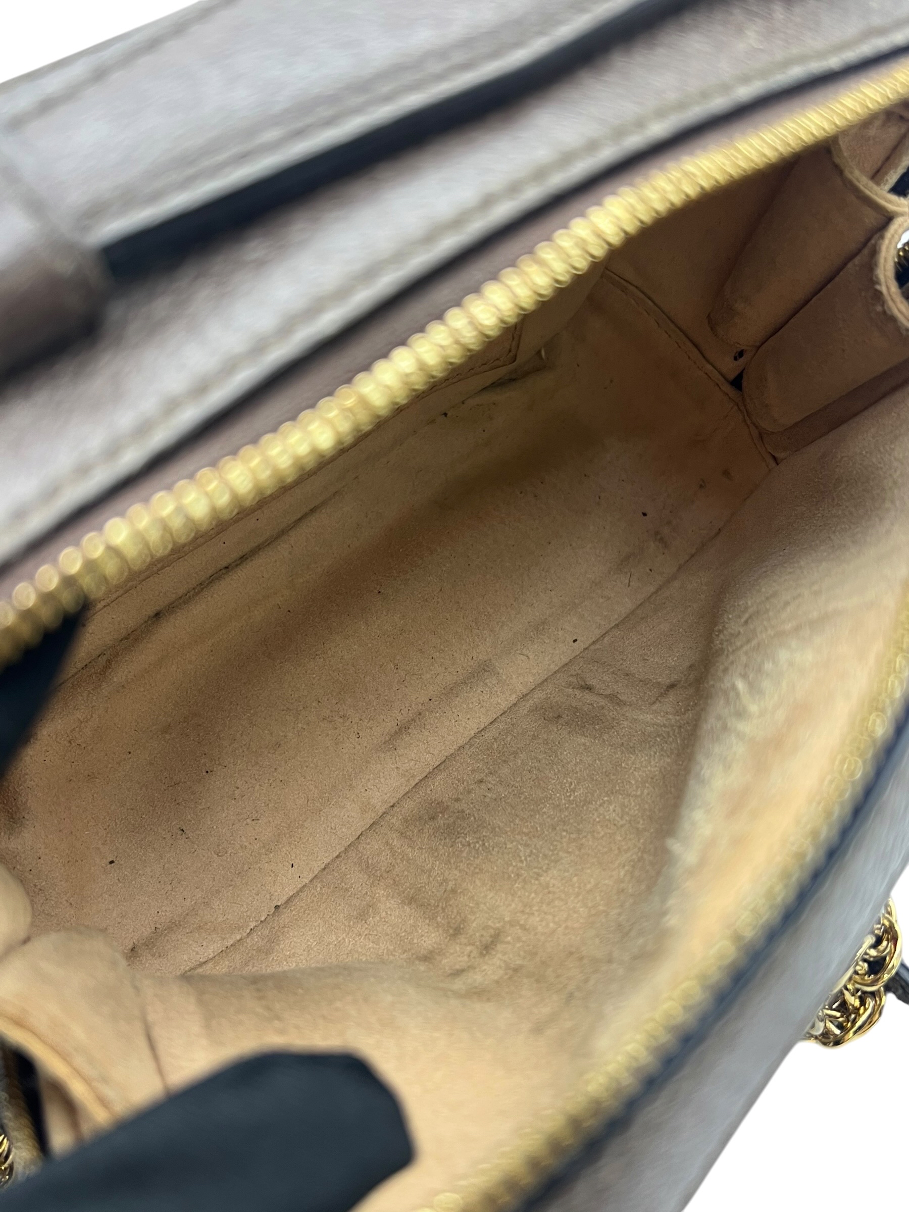 Pre-owned GUCCI Ophidia / Product Code: 070601