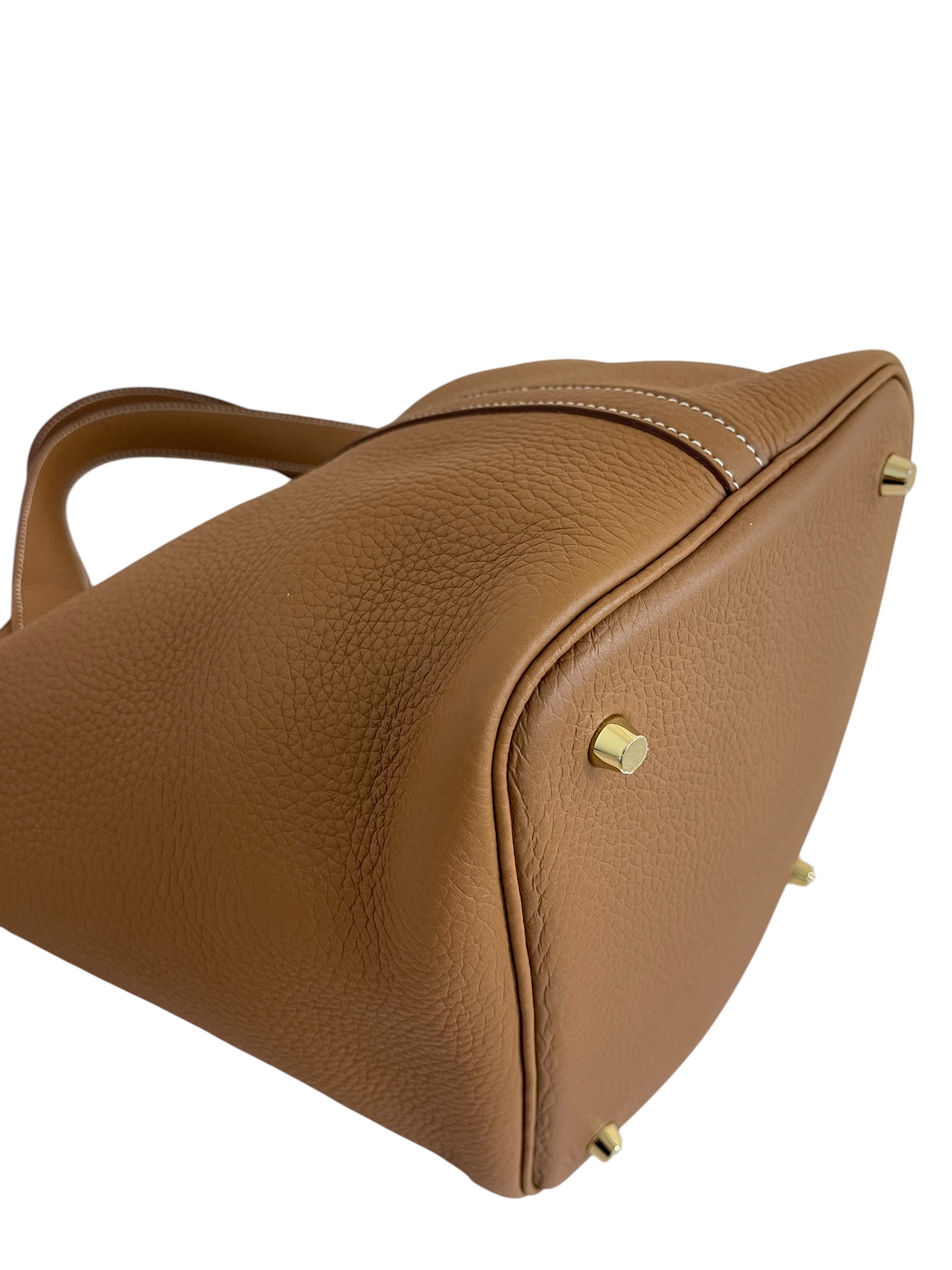 Pre-owned Hermes P22 / Stamp W / Product Code: 063009