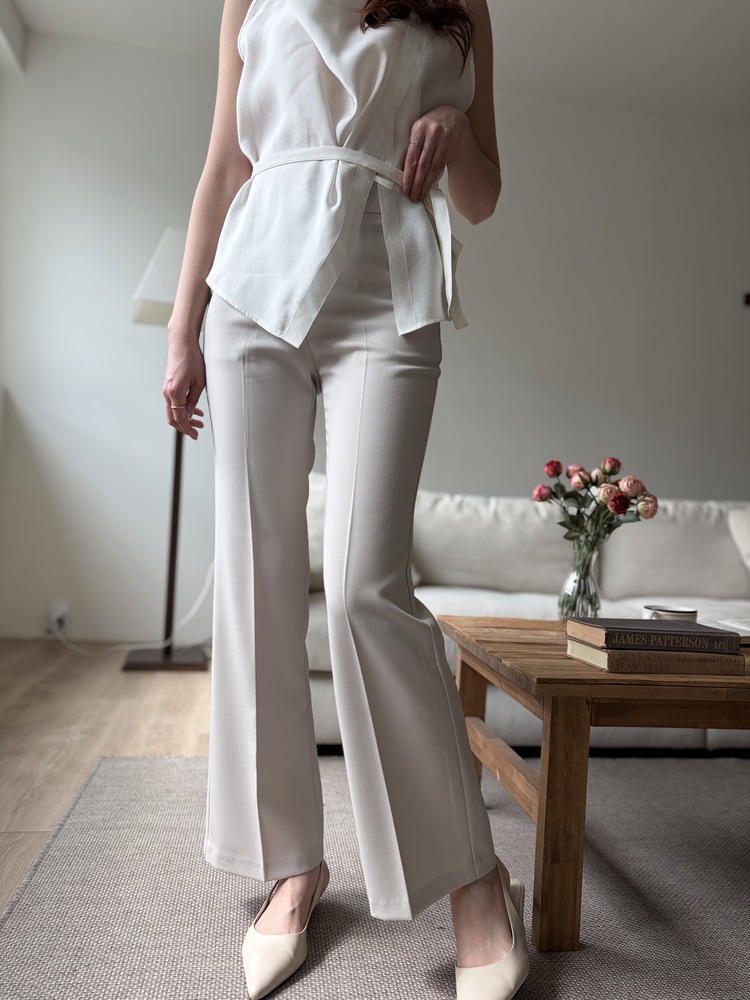 Classique Tailored Pants (Light Beige)