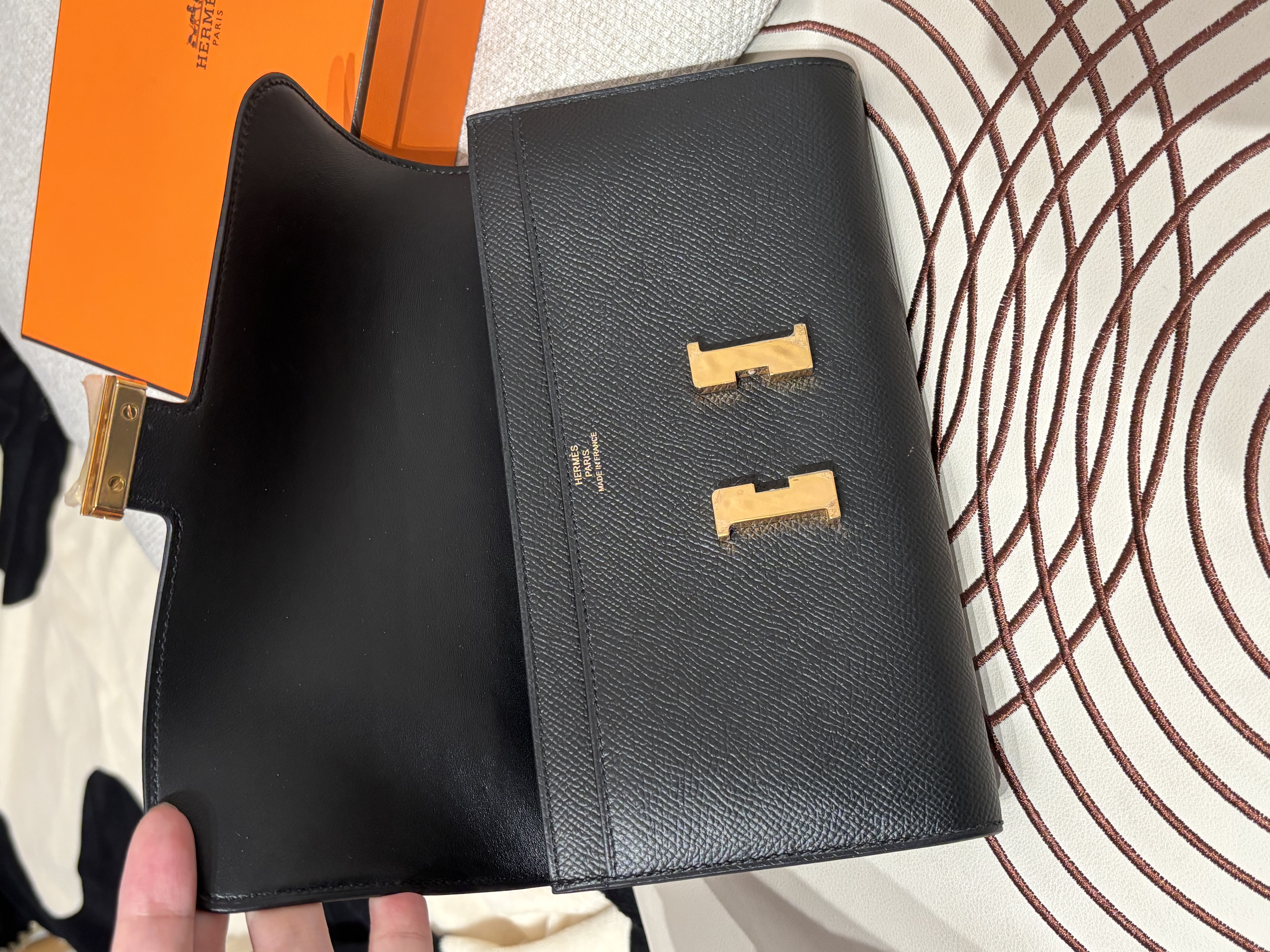 Hermes Constance wallet STAMP D ,黑色牛皮金扣 100%Authentic,95%new✅box 
