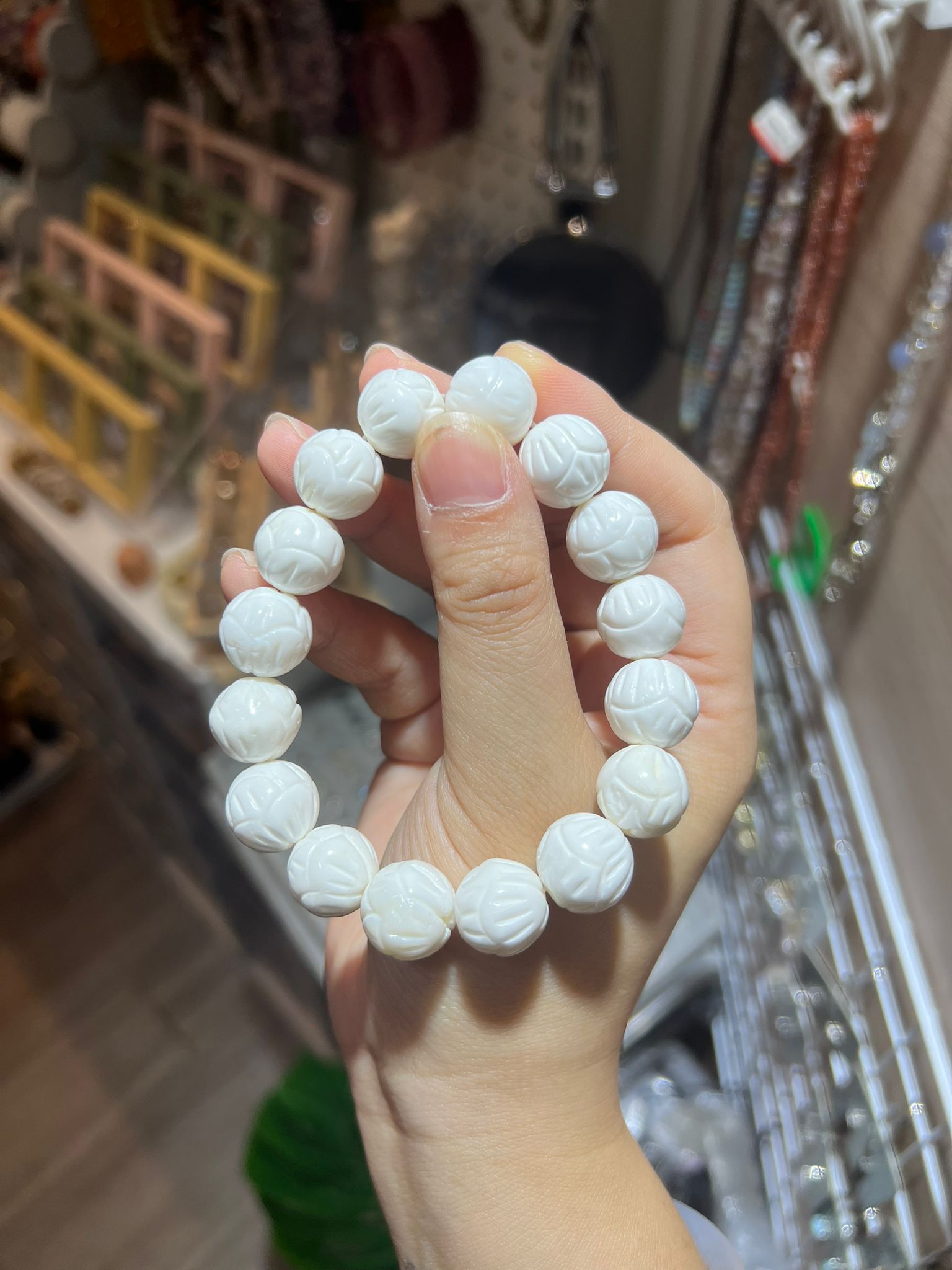 硨磲(蓮花雕工） 12mm