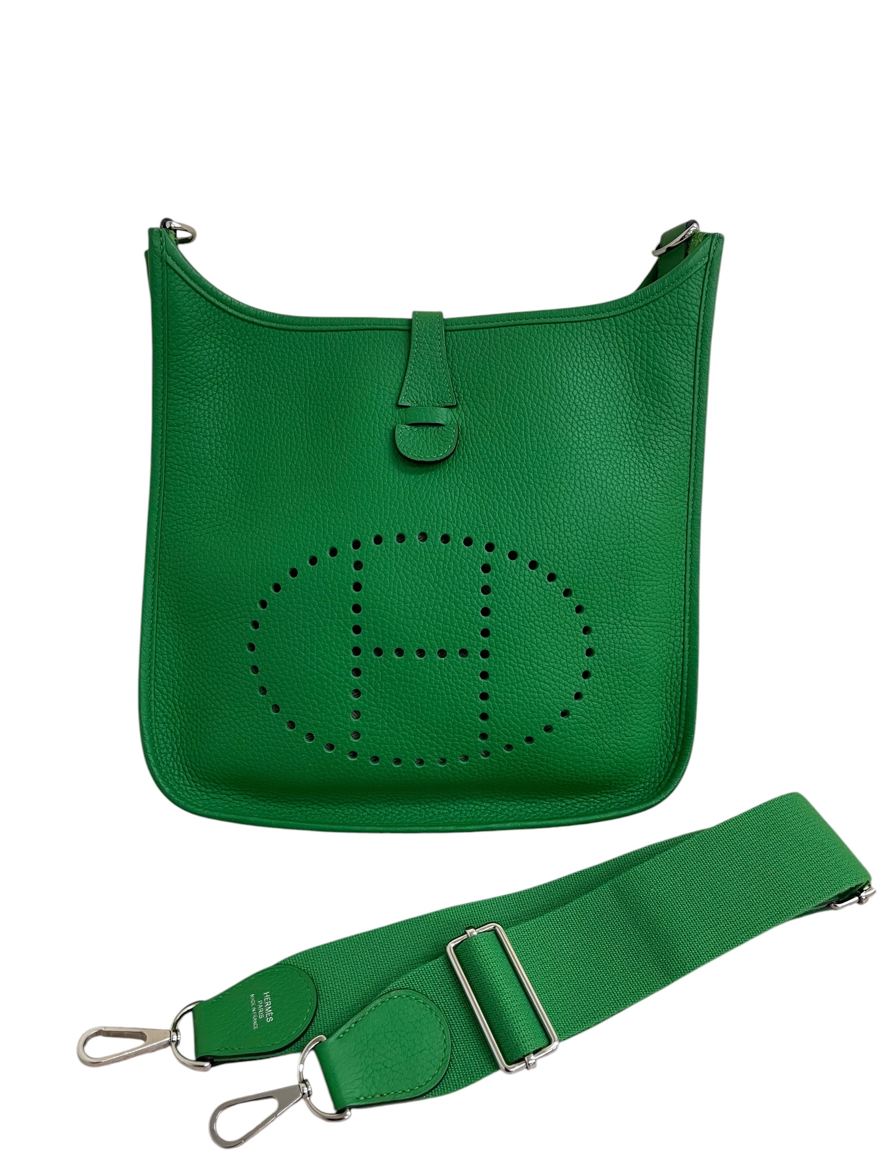 Pre-owned Hermes Evelyne 29 / Stamp square R / Product Code: 063004