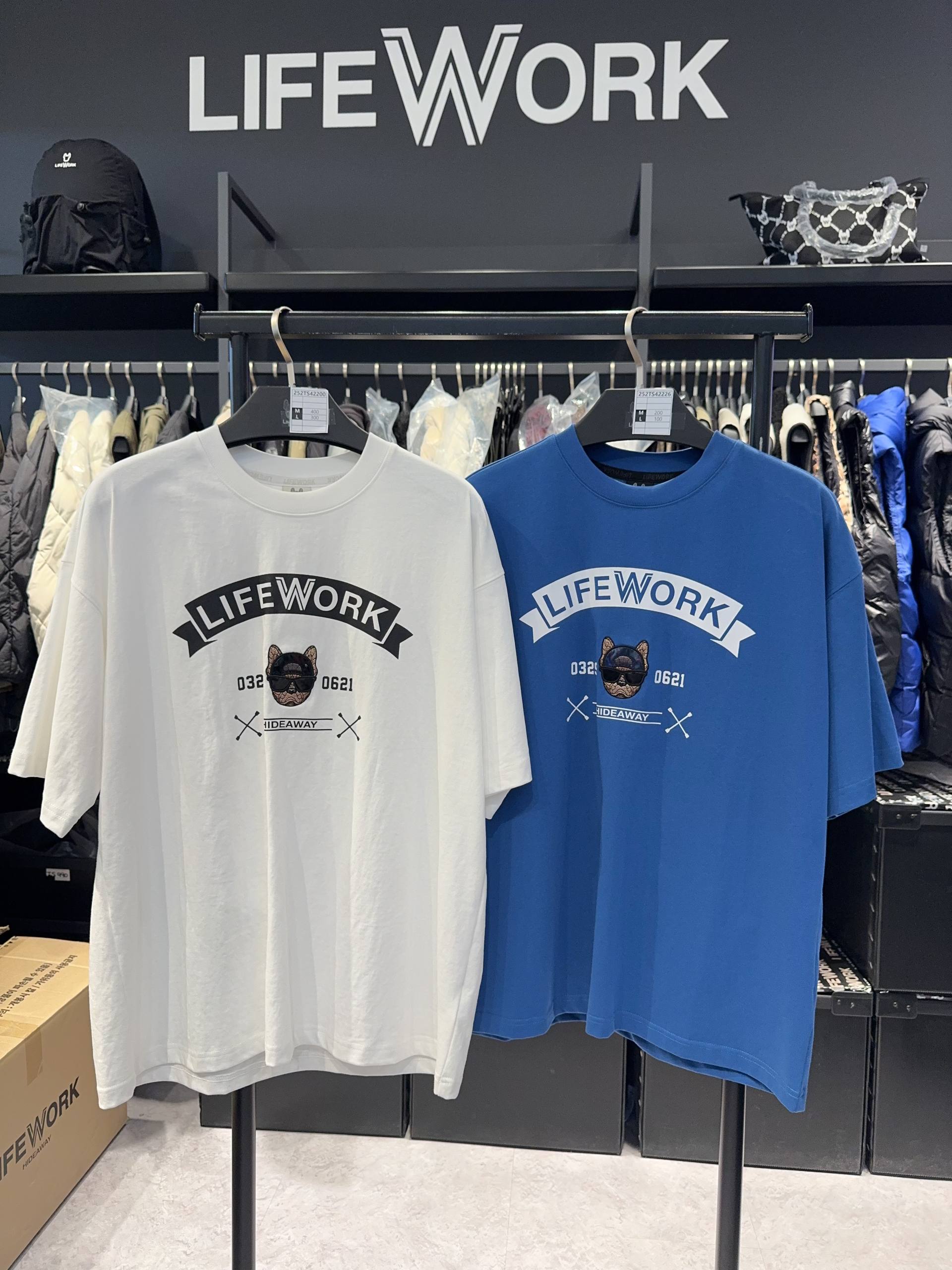 🇰🇷Lifework上衣✨