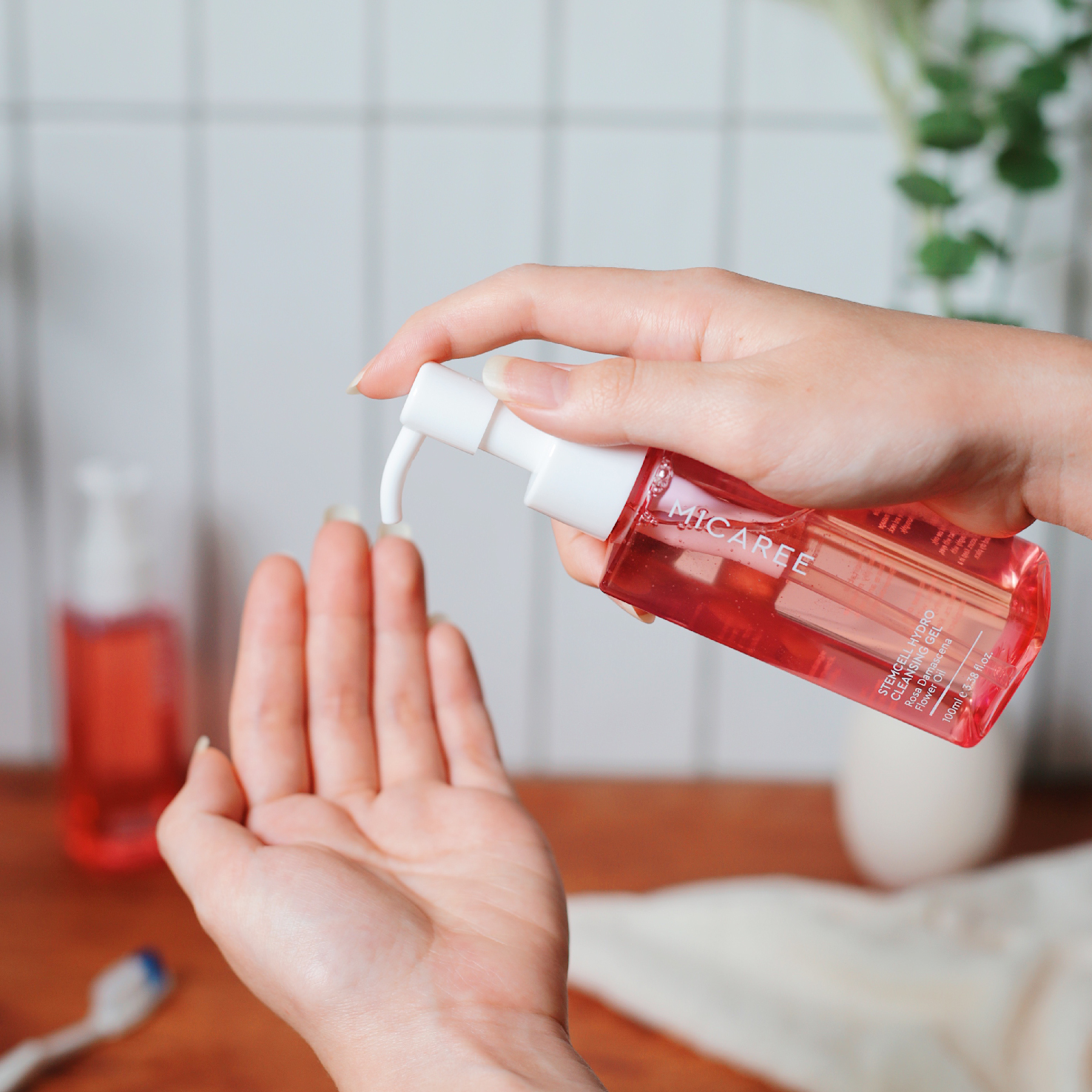 Micaree Stemcell Hydro Cleansing Gel 干细胞水润洁面凝胶