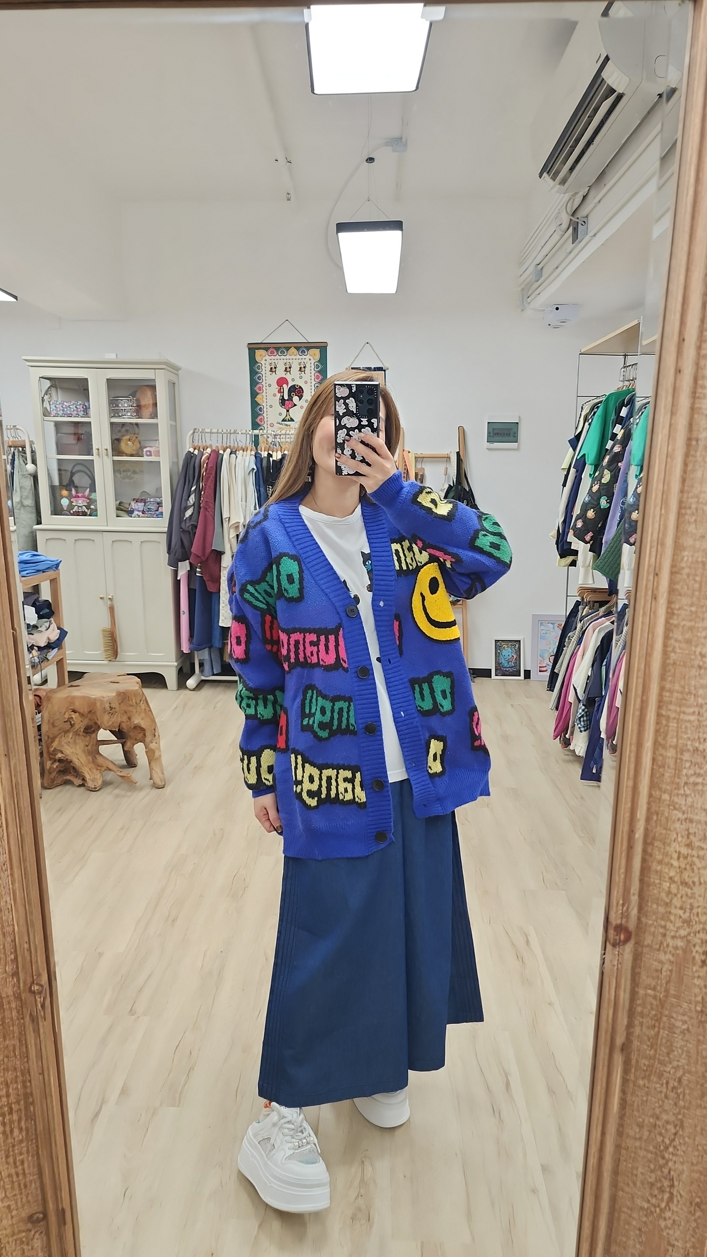 韓國藍拼彩字母哈哈笑針織外套